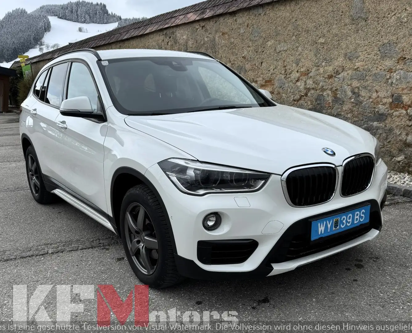 BMW X1 xDrive 18d Sport Line Weiß - 2