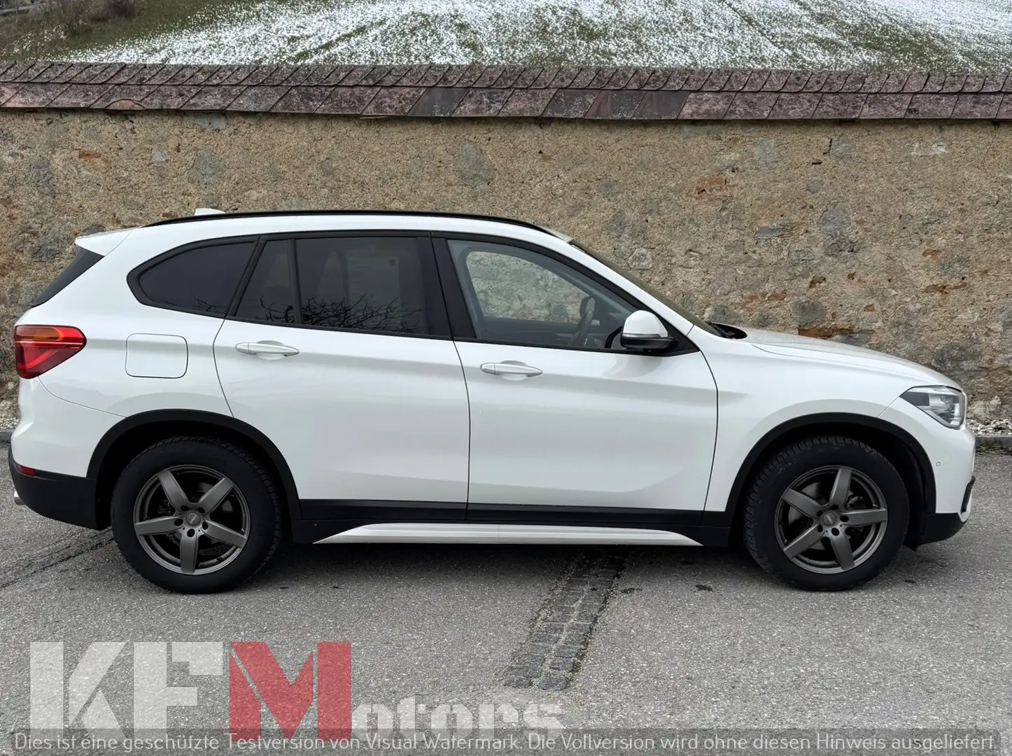 BMW X1 xDrive 18d Sport Line Weiß - 1