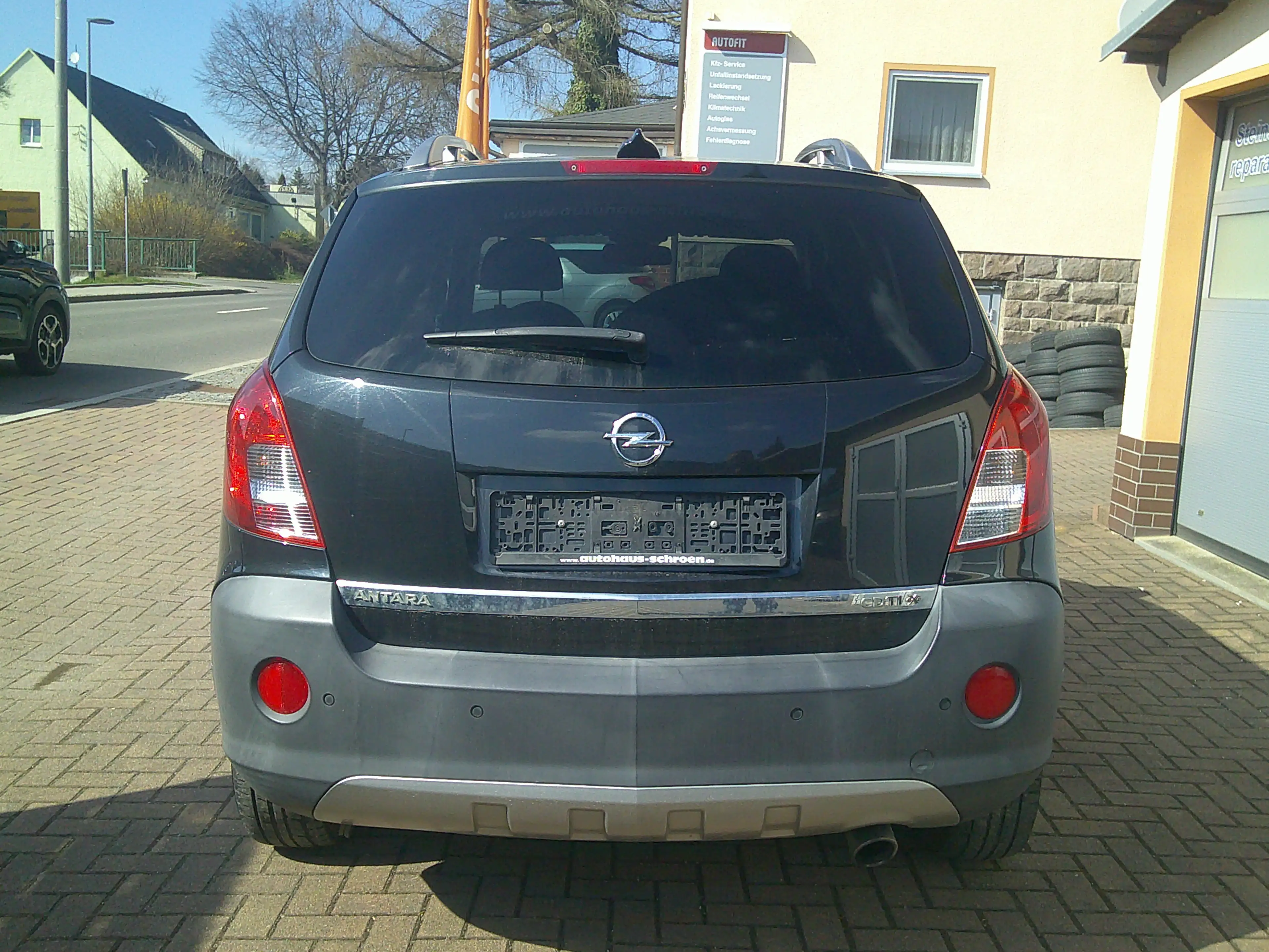 Opel Antara Cosmo 4x4  TÜV Neu  Xenon — photo 6