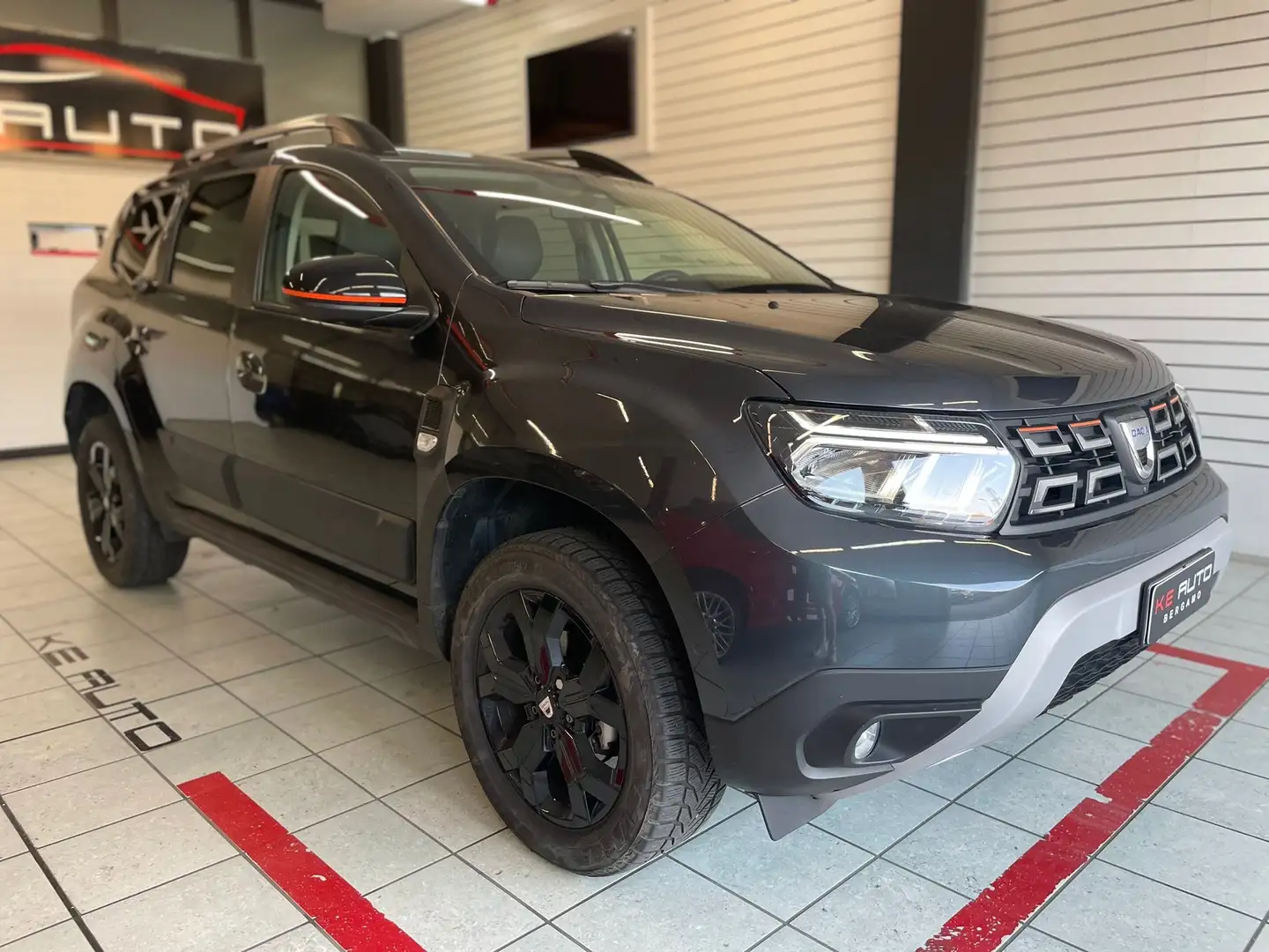Dacia Duster 1.5 blue dci SL Extreme 4x2 115cv Grigio - 2