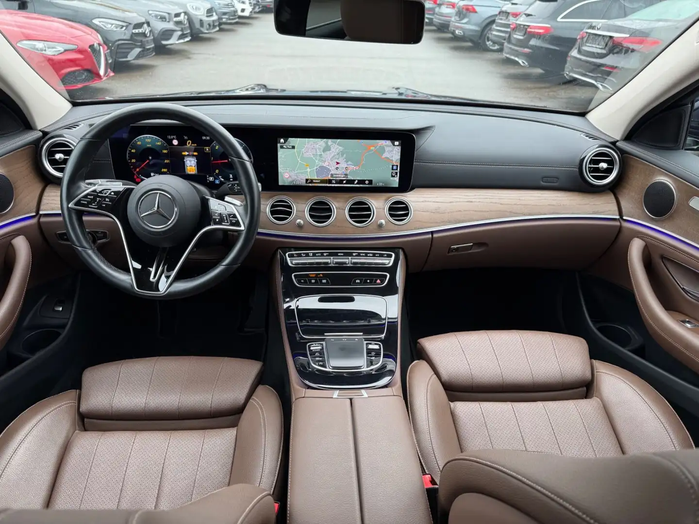 Mercedes-Benz E 220 d T AMG-Line*Media-Display+KeyFree+360°+19 Bleu - 2