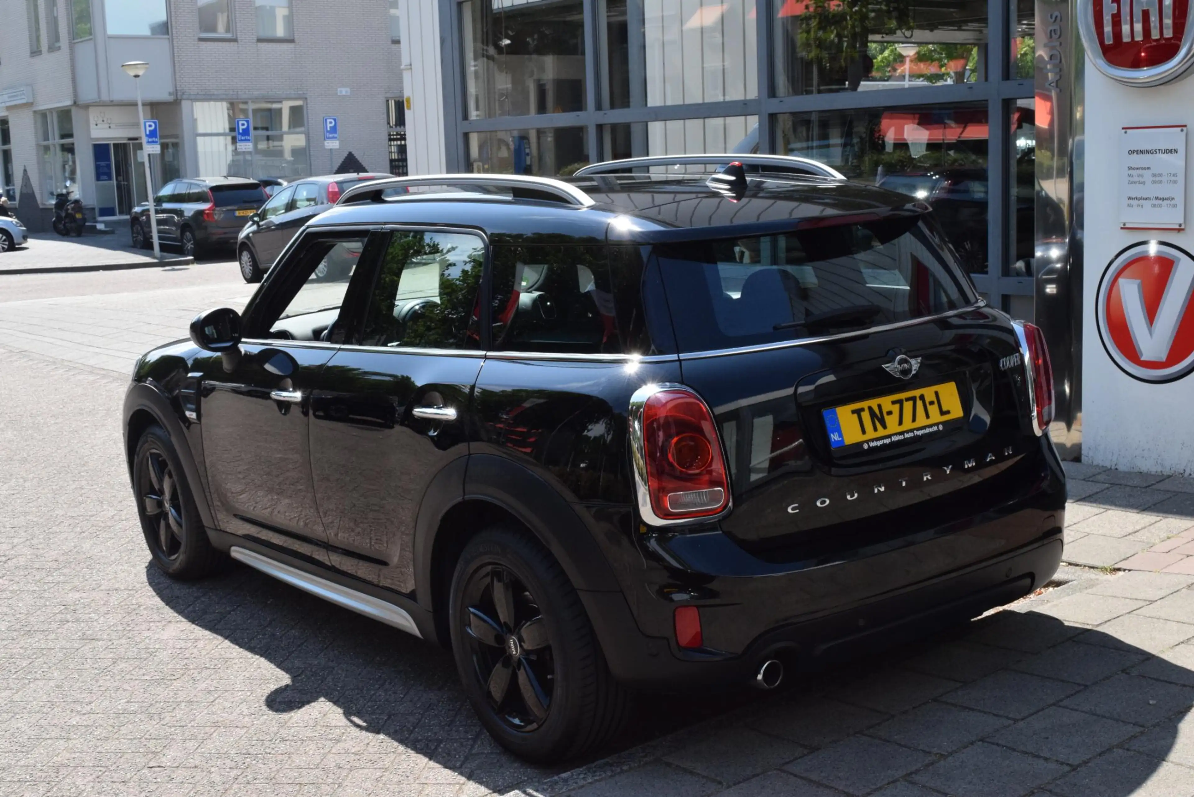 MINI Cooper Countryman 1.5 Chili|2xPDC|Sportstoelen|LED| — photo 3