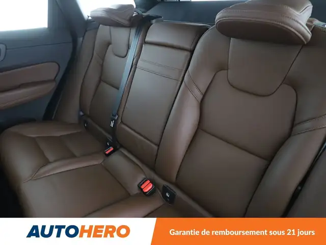 Volvo XC60 view 14