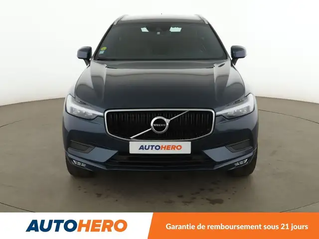 Volvo XC60 view 9