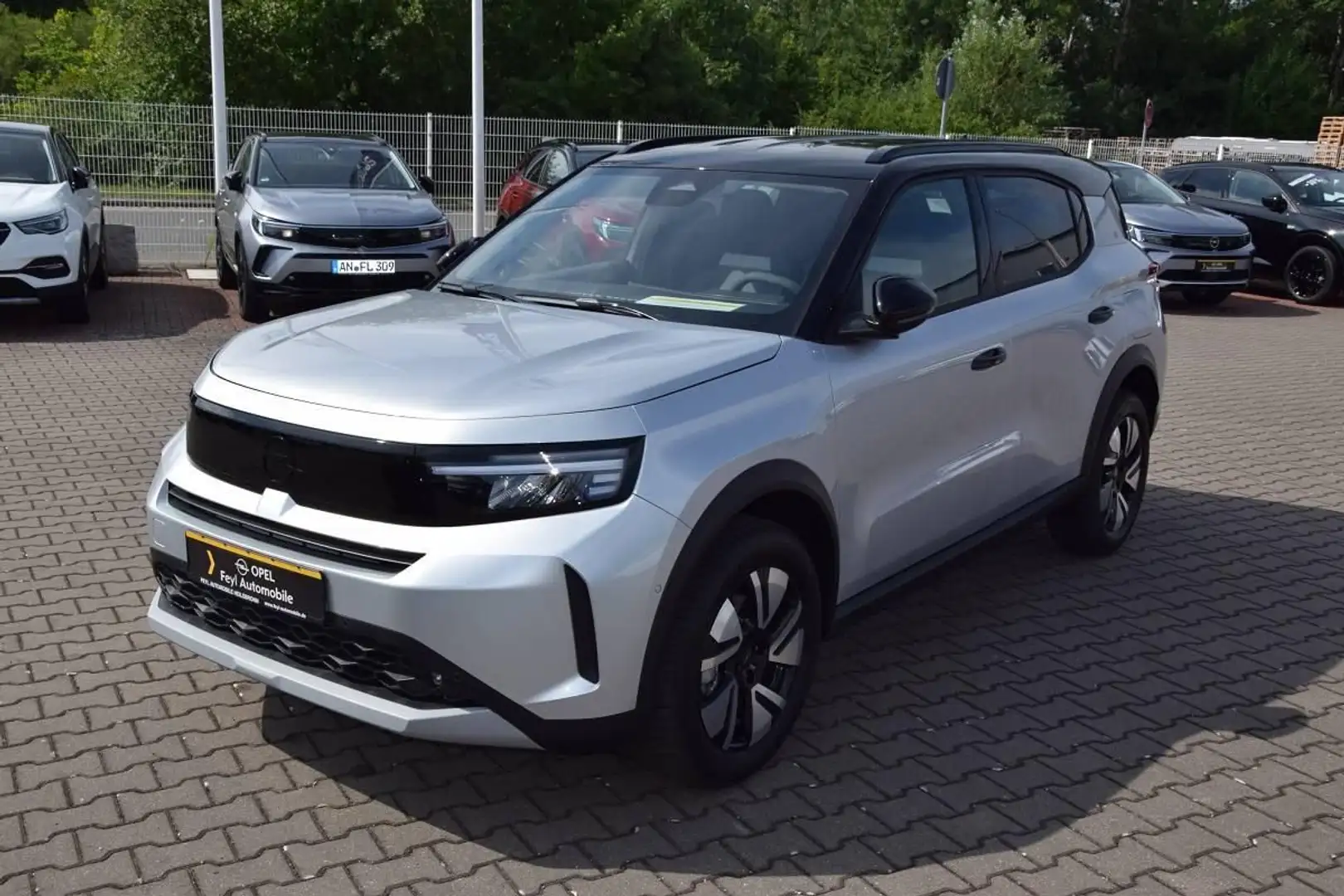Opel Frontera 1.2 Hybrid 48V "GS", Navi Zilver - 2