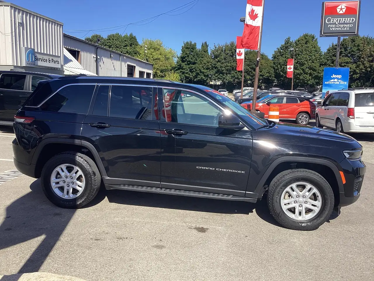 Jeep Grand Cherokee снимка Jeep Grand Cherokee