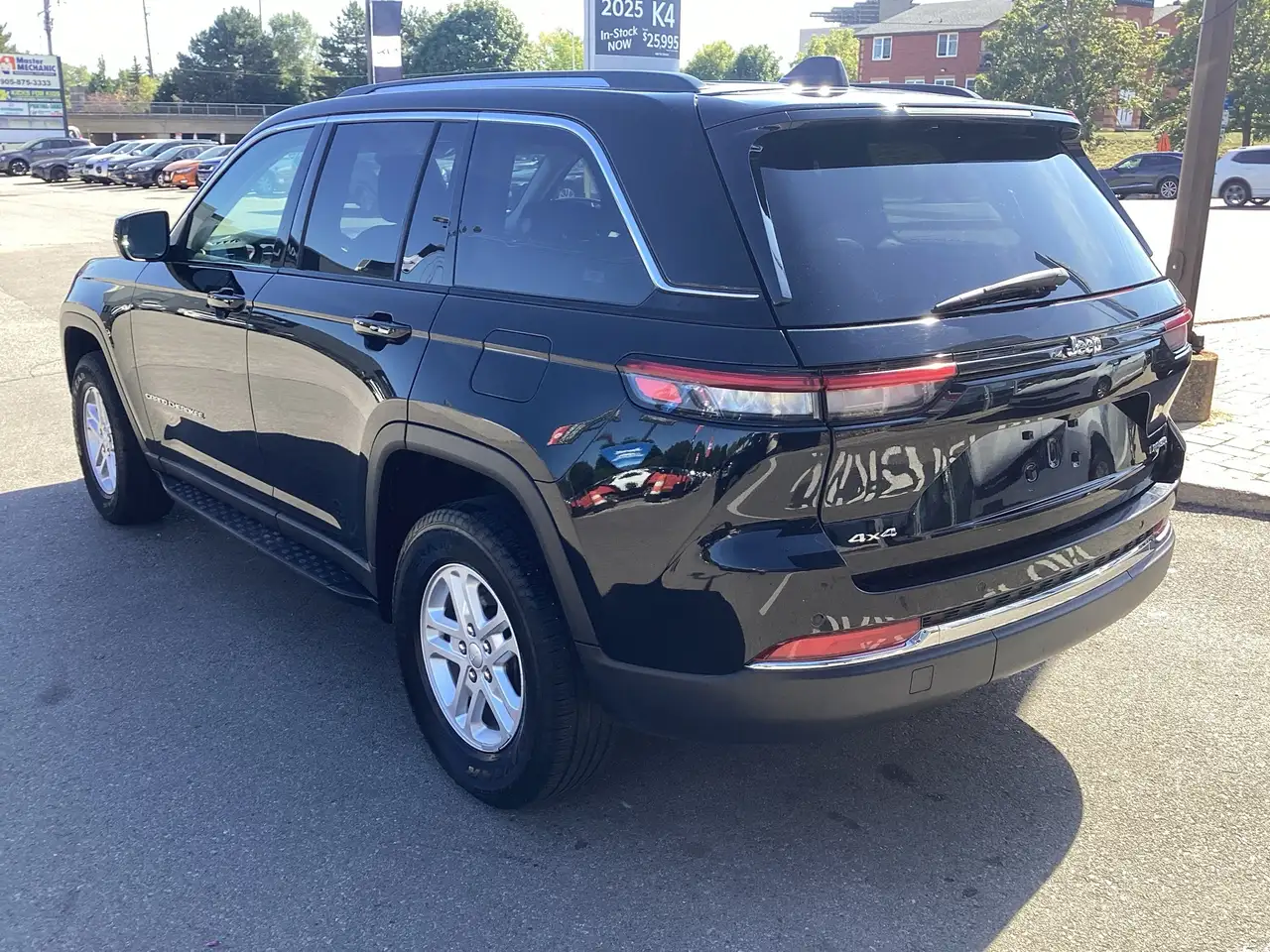 Jeep Grand Cherokee снимка Jeep Grand Cherokee