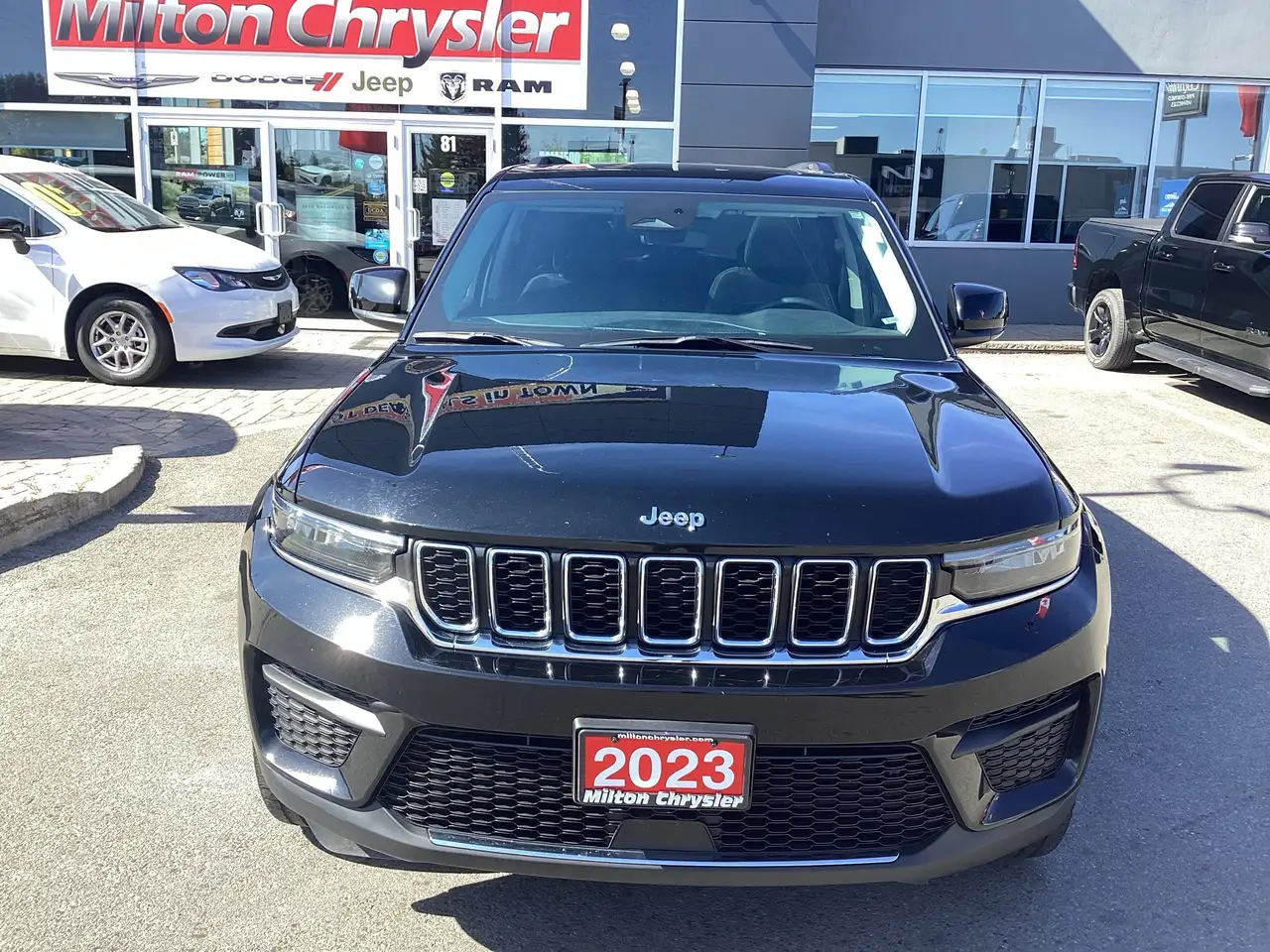 Jeep Grand Cherokee снимка Jeep Grand Cherokee
