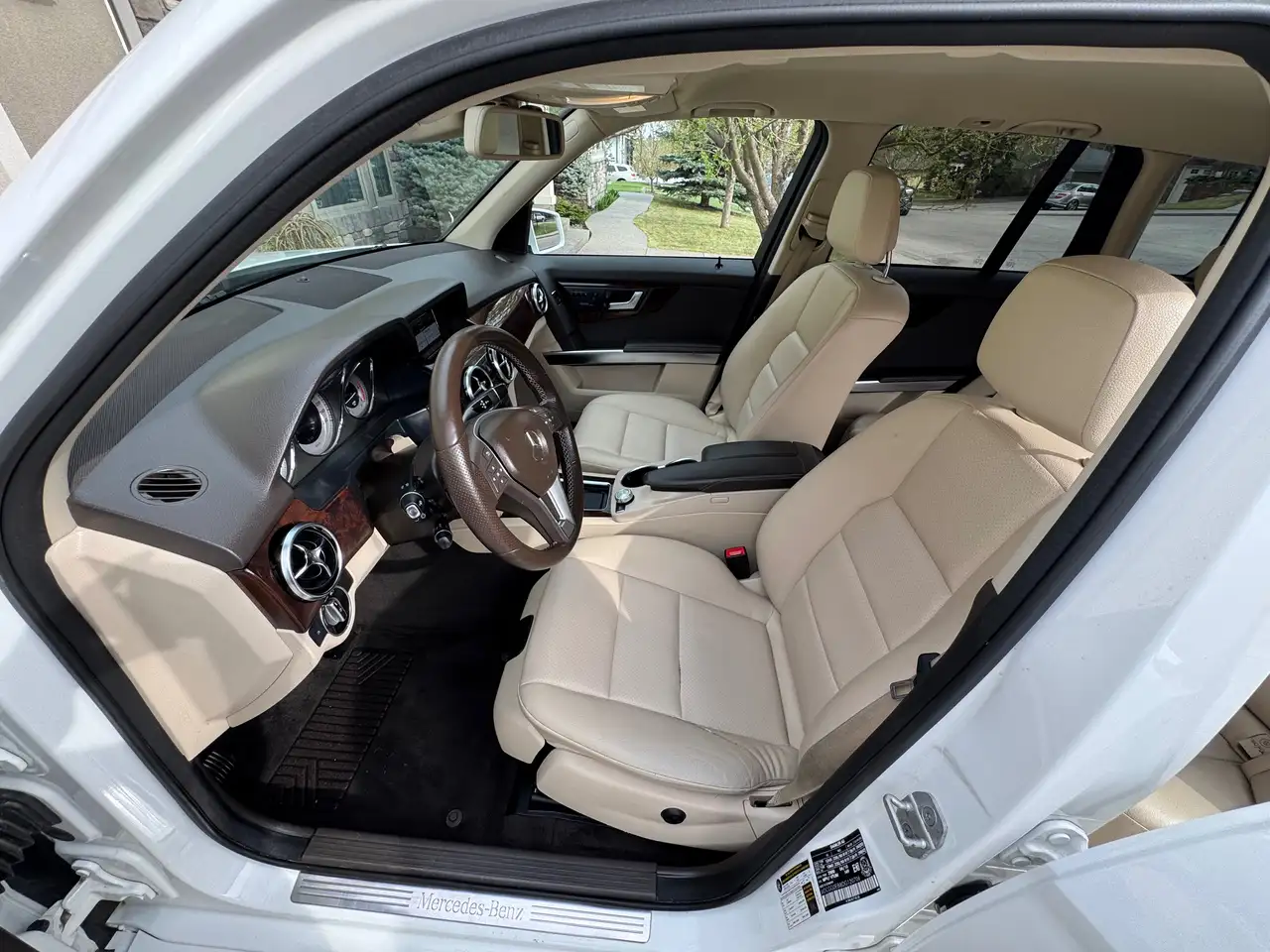 Mercedes-Benz GLK-Class снимка Mercedes-Benz GLK-Class