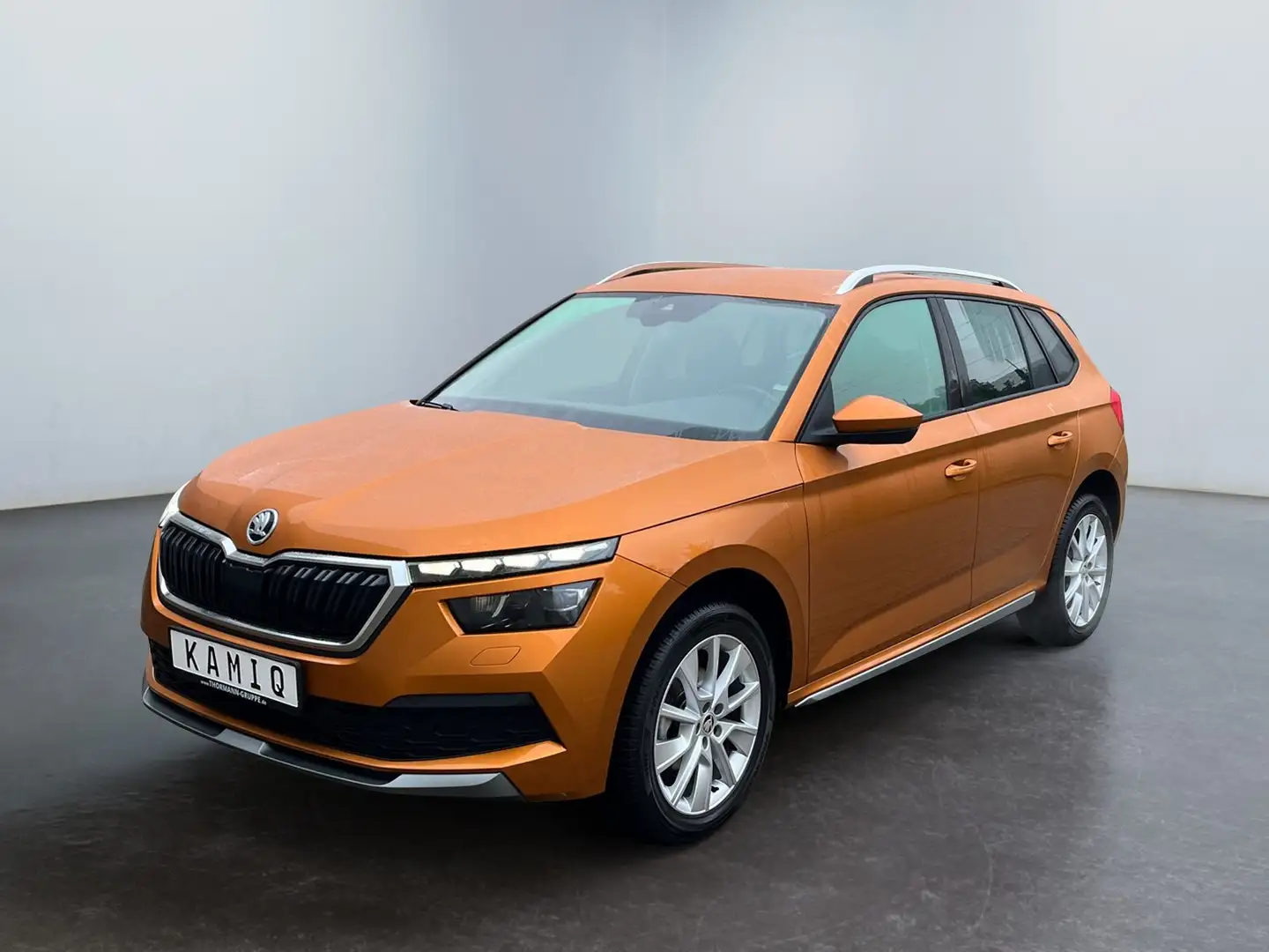 Skoda Kamiq Style 1.5 TSI 2xKlima AHK Fernlichtass. LM Arancione - 2