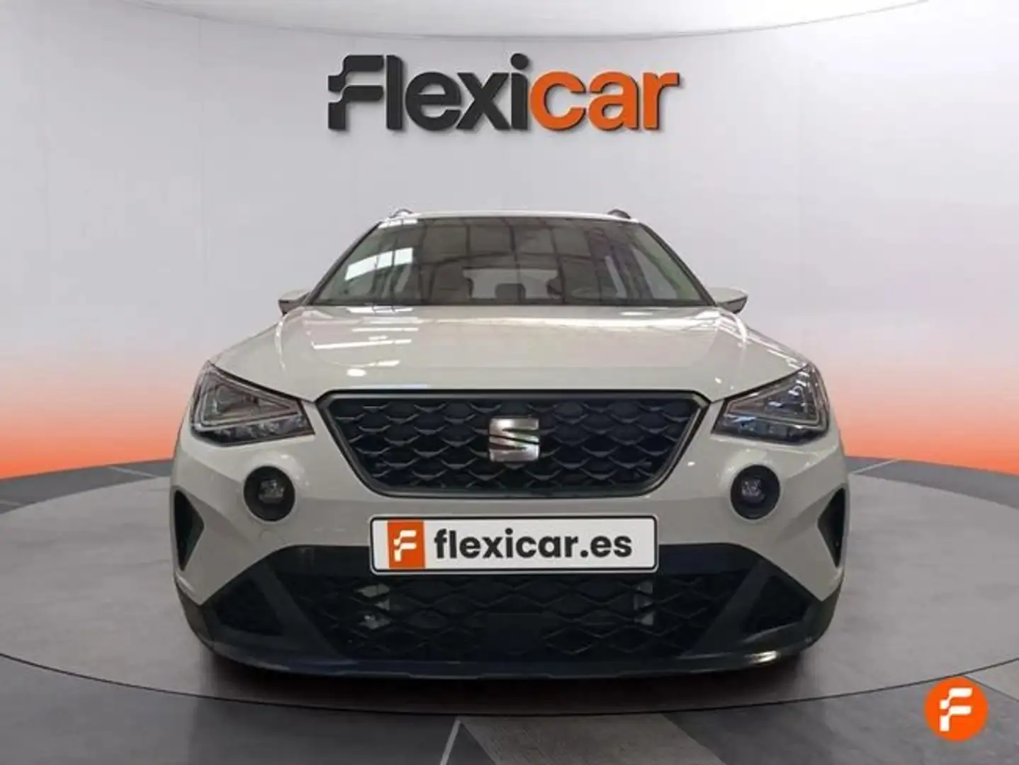 SEAT Arona 1.0 TSI 81kW DSG Style XL Blanco - 2