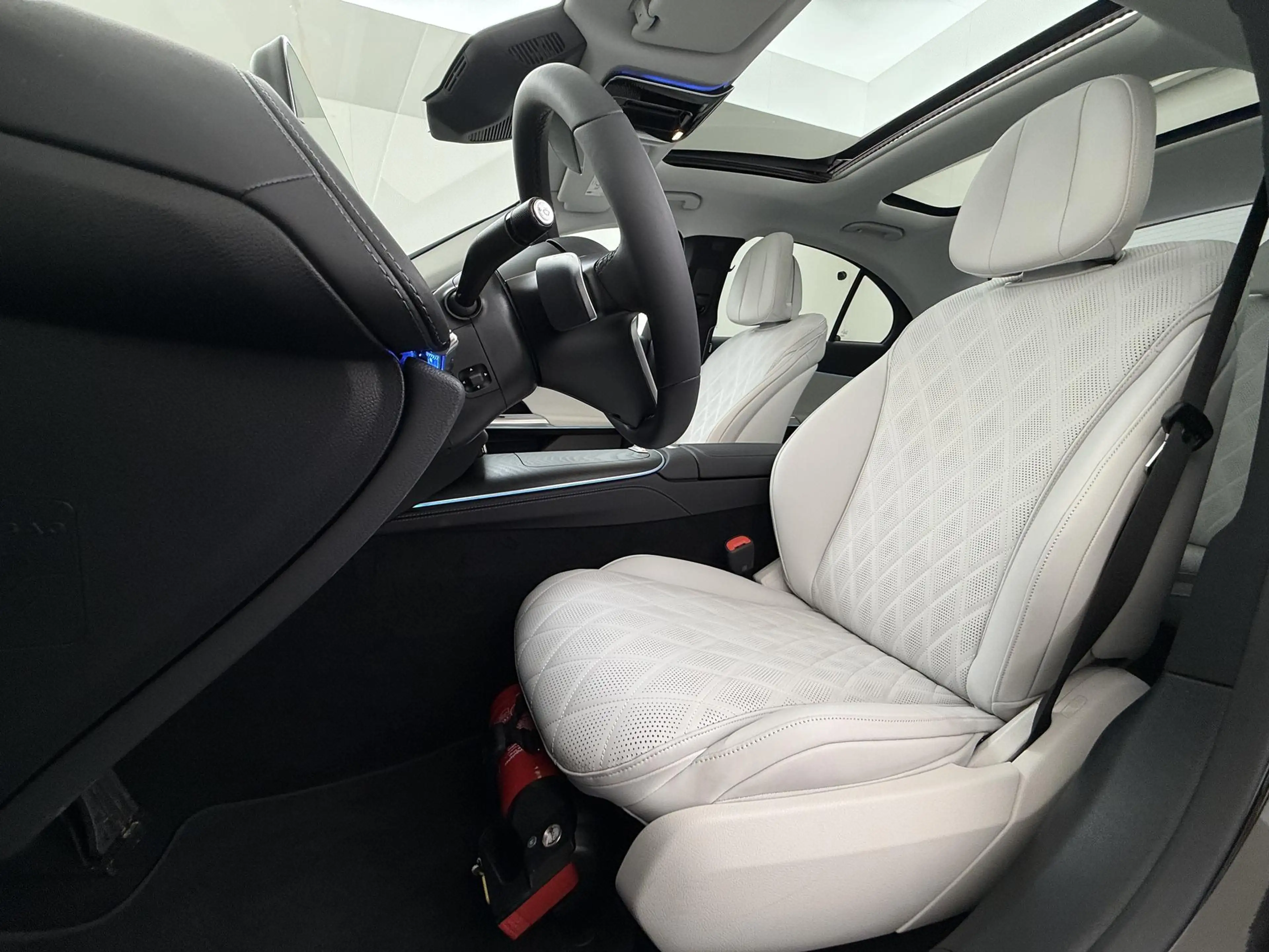 Mercedes-Benz E 450 E 4MATIC Exclusive Line | Full Options | Luchtveri — photo 2