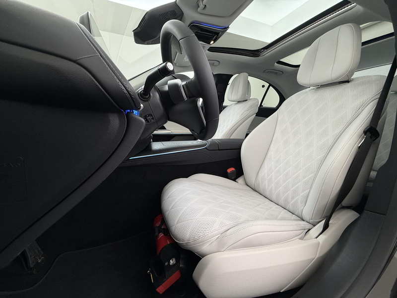 Mercedes-Benz E 450 E 4MATIC Exclusive Line | Full Options | Luchtveri — photo 2