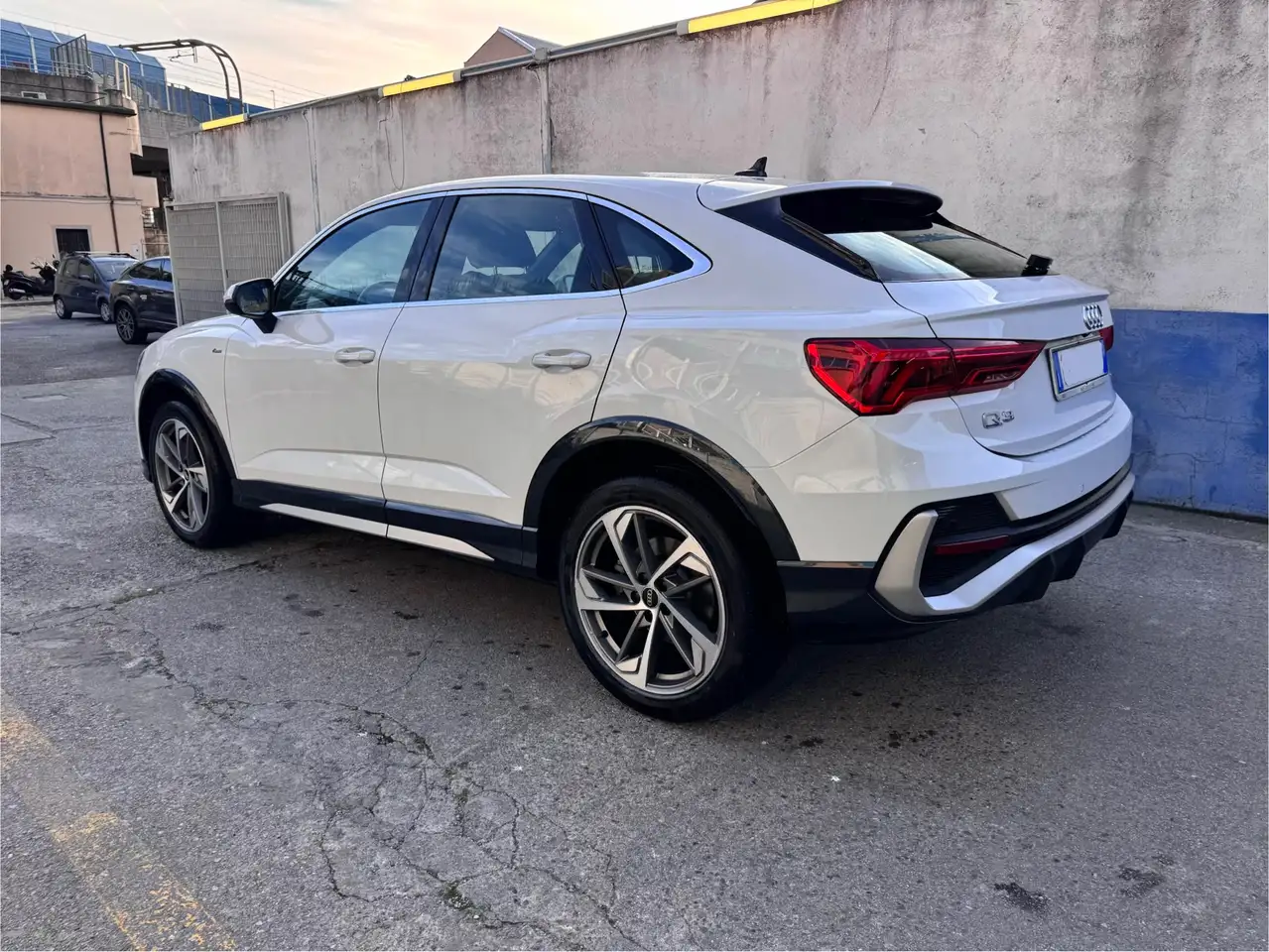 Audi Q3 Q 40 2.0 tdi S line edition quattro 200cv s-tronic 5