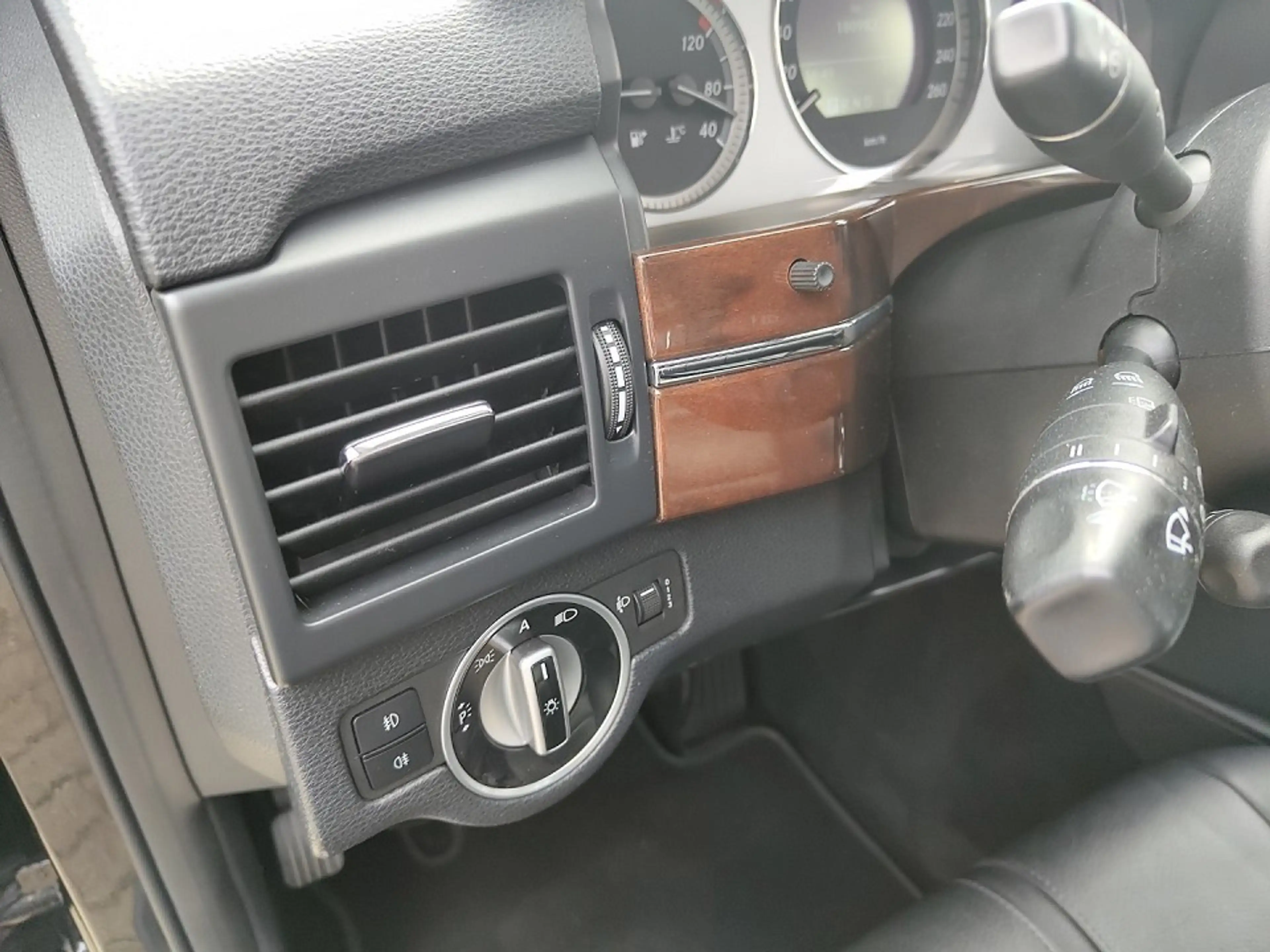Mercedes-Benz GLK 300 4-Matic (204.981) — photo 13