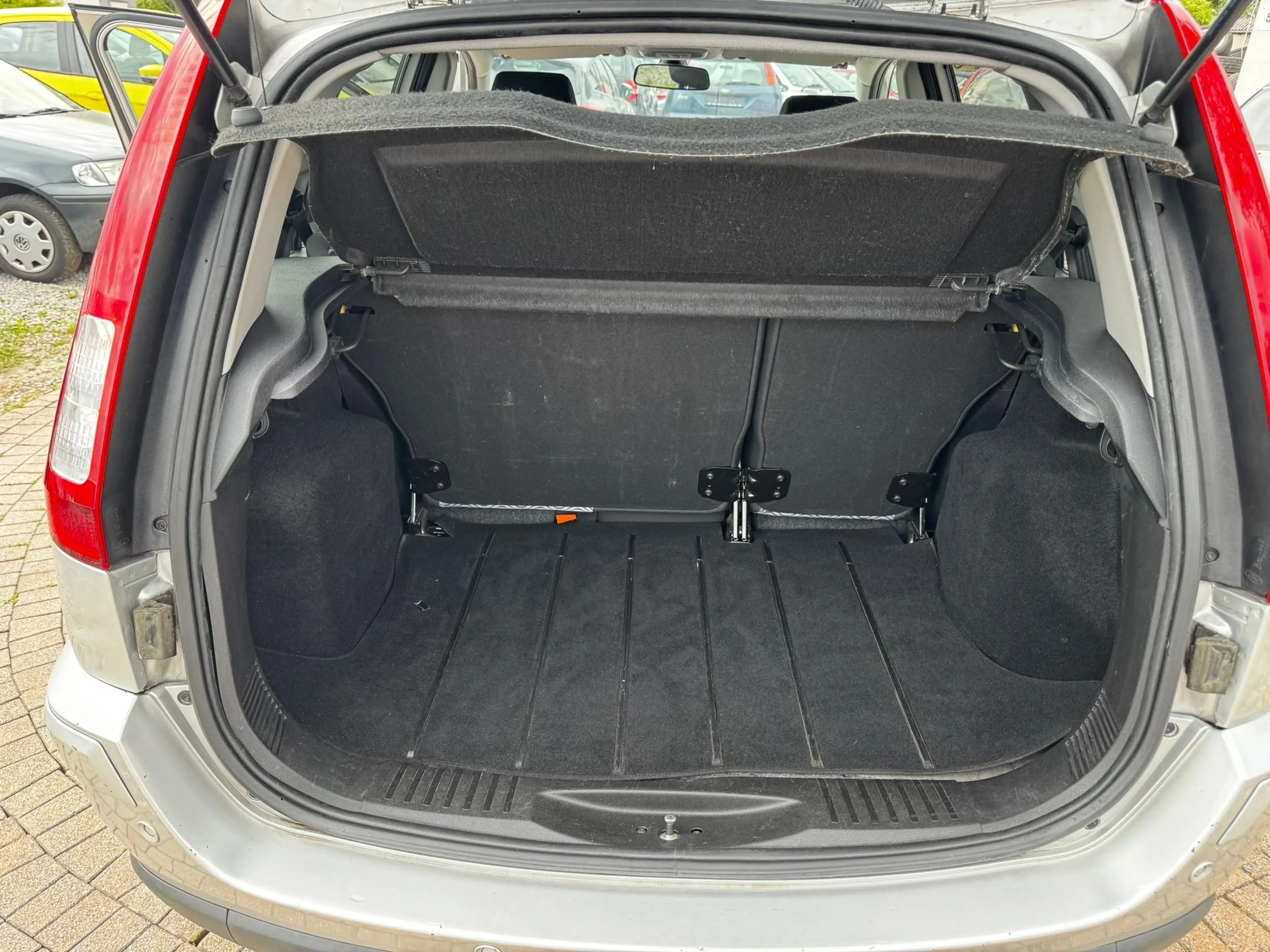 Ford Fusion Plus 1. Hand, im Guten Zustand mit wenig KM !! — photo 13