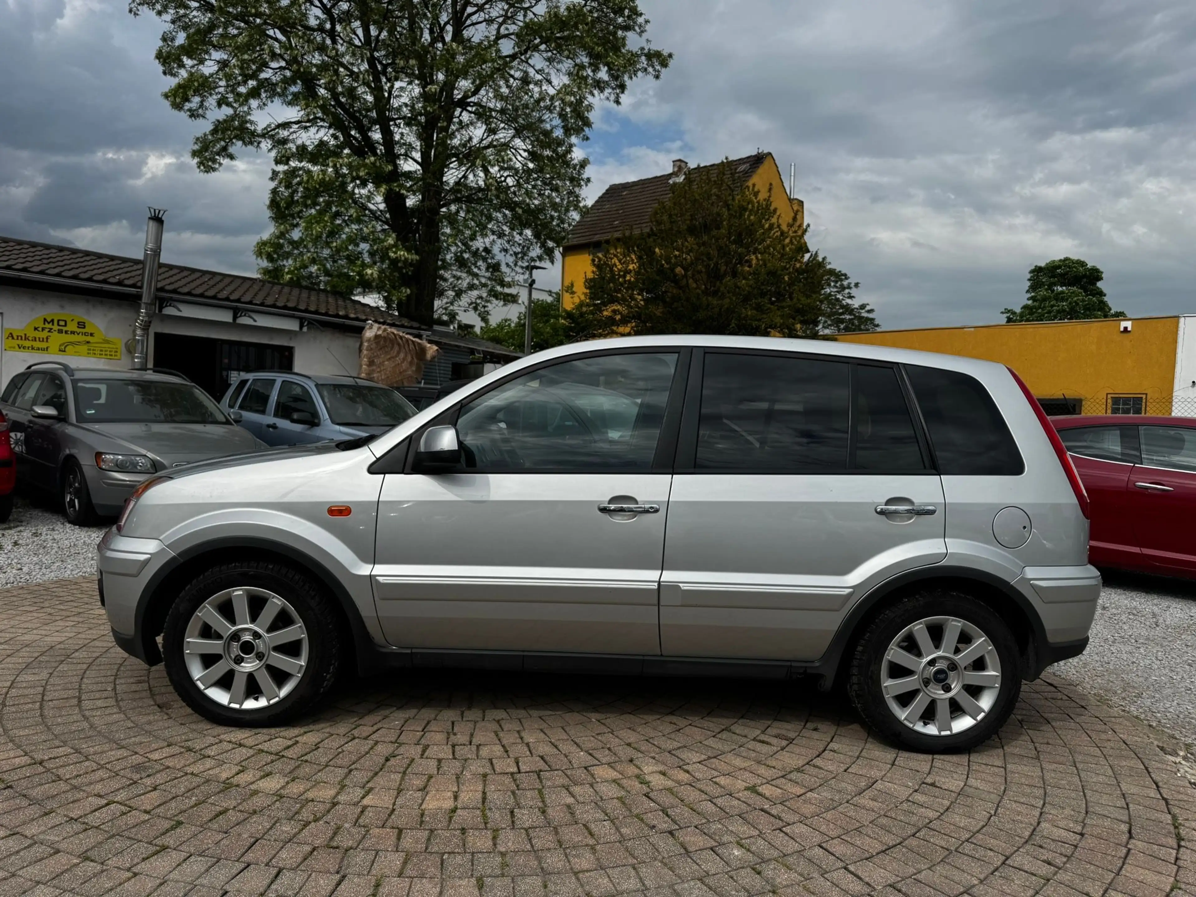 Ford Fusion Plus 1. Hand, im Guten Zustand mit wenig KM !! — photo 3