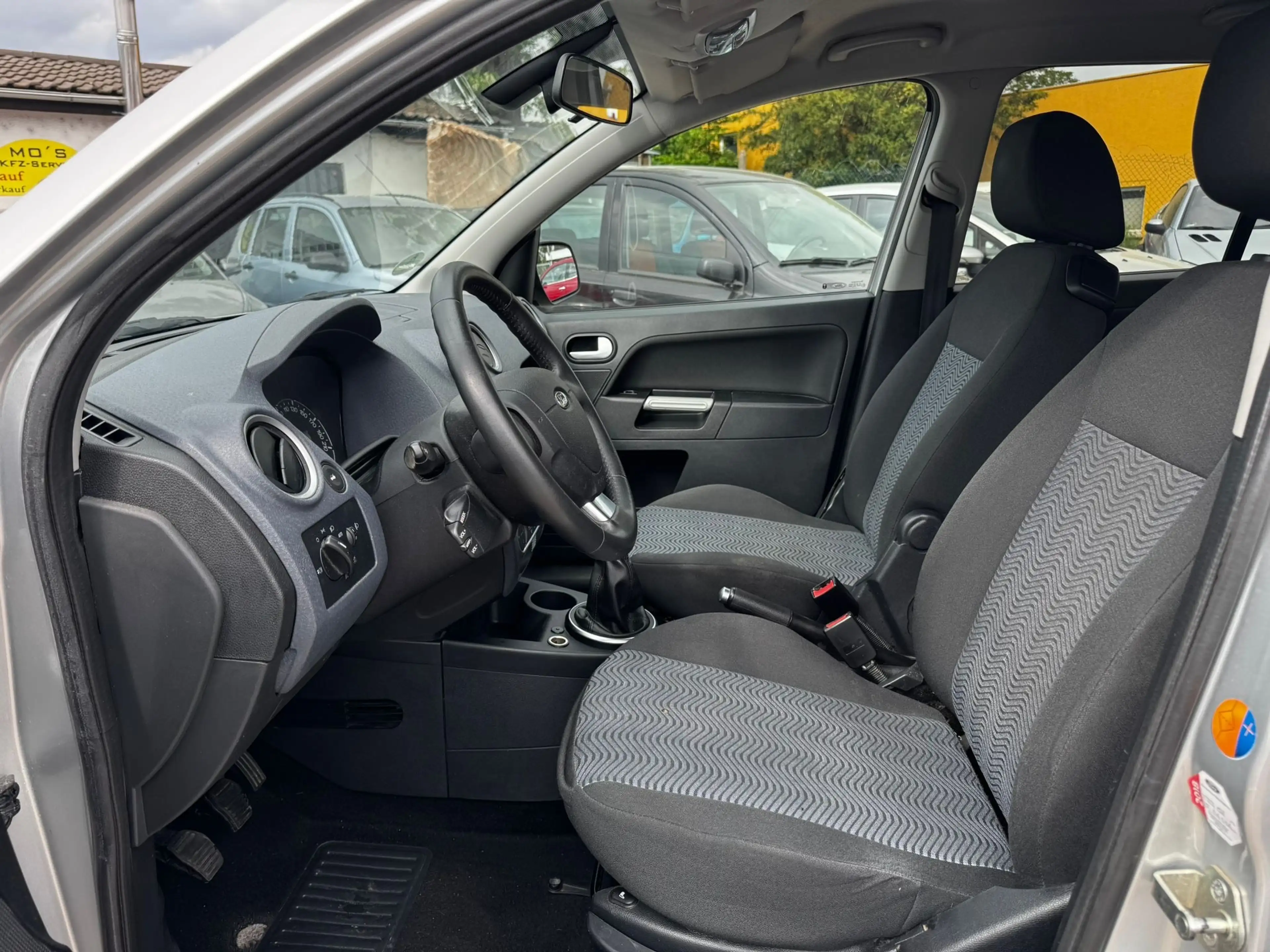 Ford Fusion Plus 1. Hand, im Guten Zustand mit wenig KM !! — photo 11