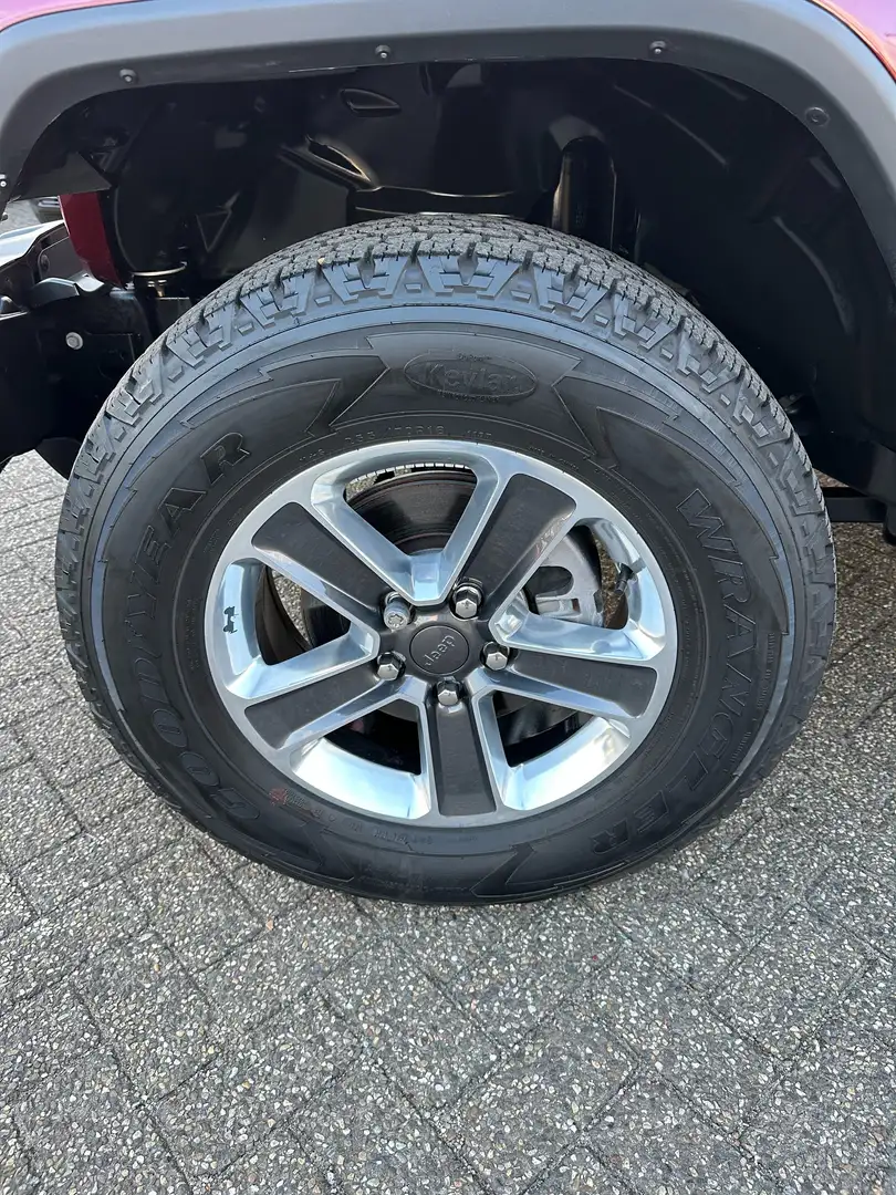 Jeep Wrangler Unlimited 2.0 TGDI Soft AWD Auto, LICHTE VRACHT. Rouge - 2