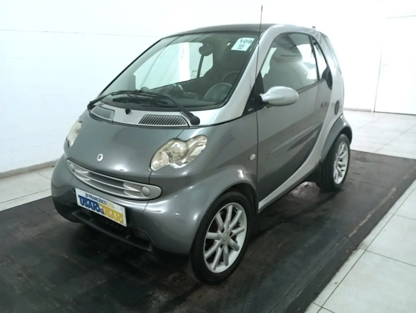 smart forTwo 0.8 cdi Smart&Pulse Grigio - 1