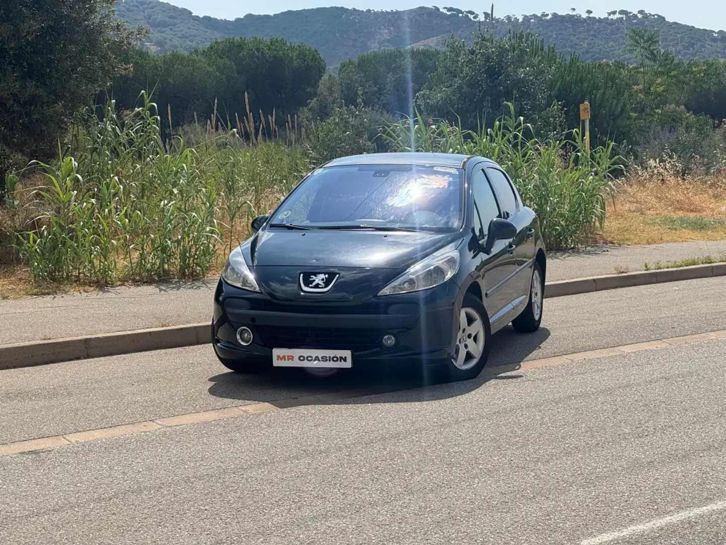Peugeot 207 1.4HDI Sport Negro - 1