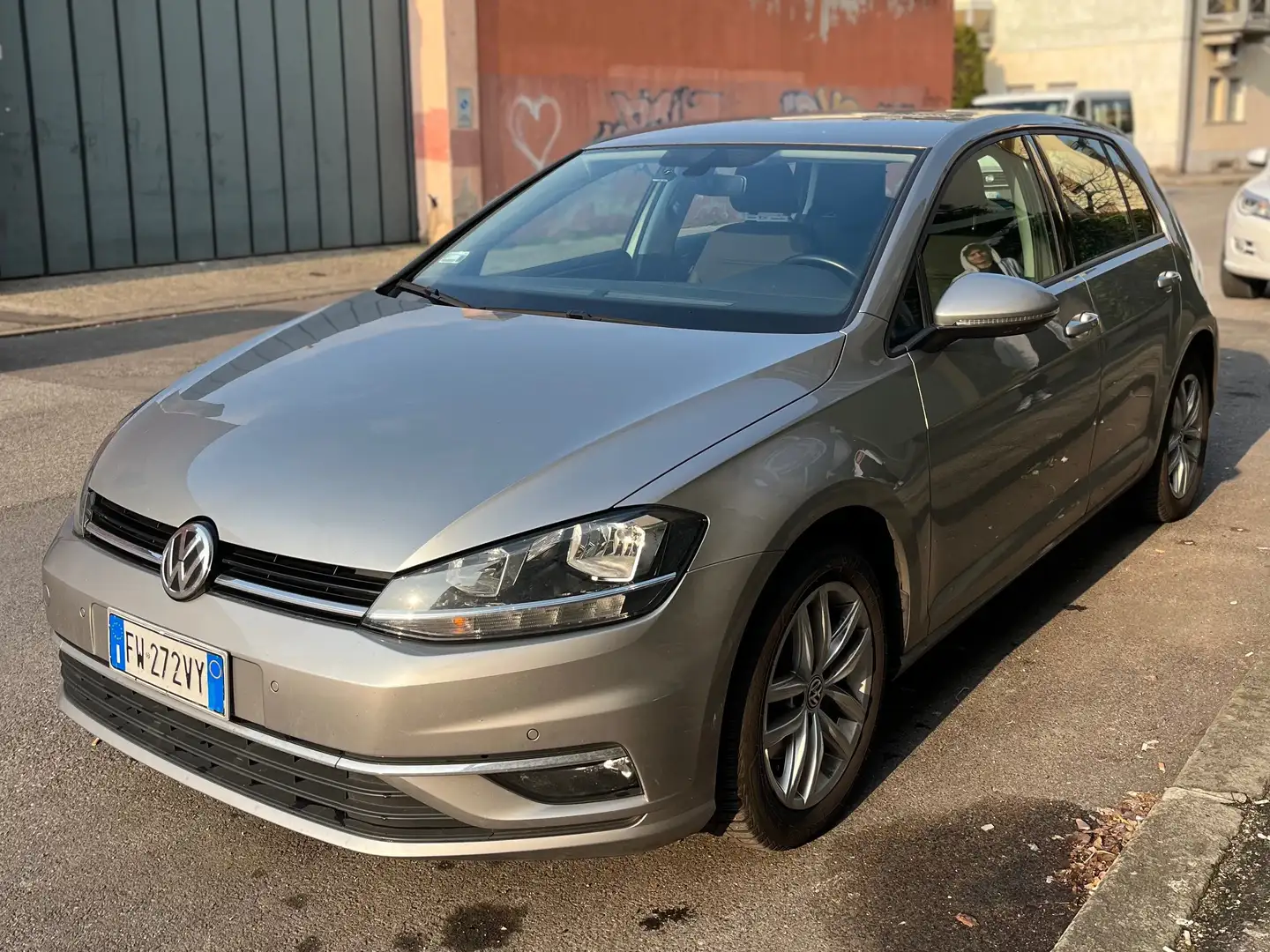 Volkswagen Golf Golf VII 5p 1.6 tdi Business 115cv dsg Argento - 1