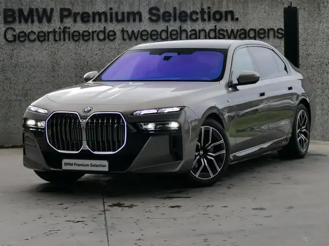 BMW i7 eDrive50 M Sport INDIVIDUAL | ICONIC |