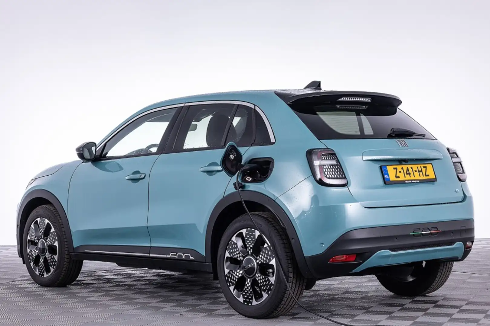 Fiat 600e La Prima 54 kWh | LEDER | ECC | CARPLAY | LED ✅ 1e Kék - 2