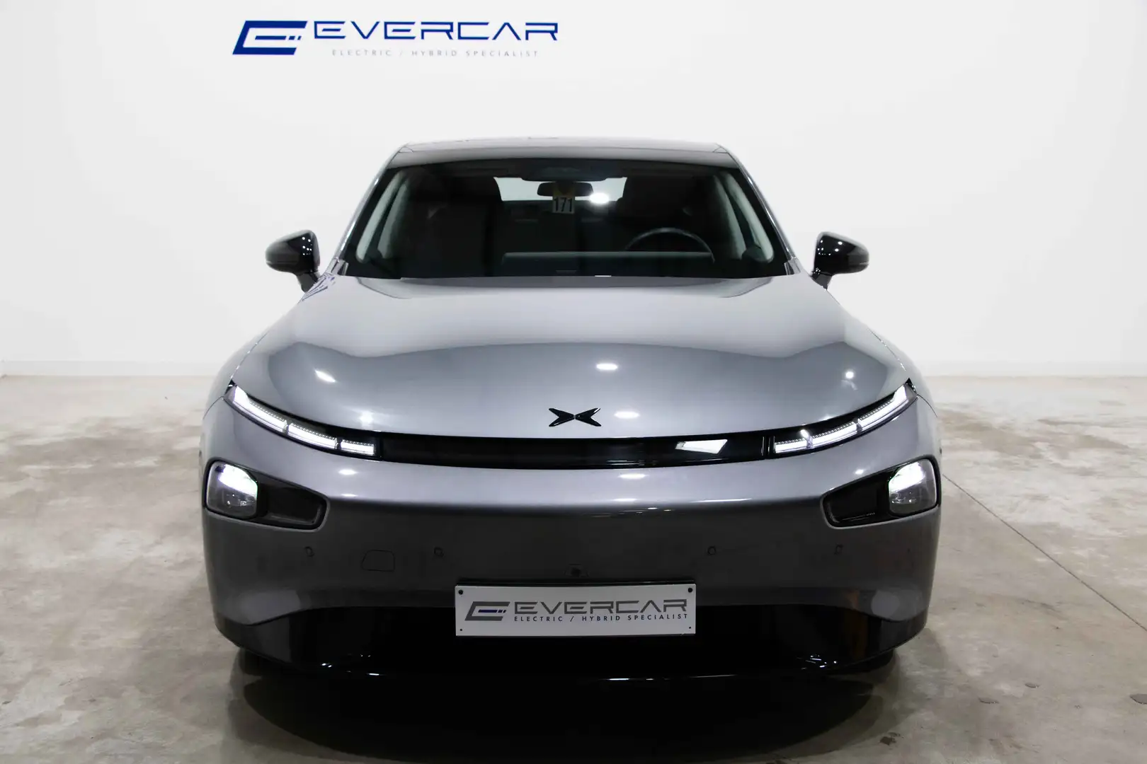Xpeng P7 Performance ***PANO ROOF*FULL LEATHER*360°*** Gris - 2