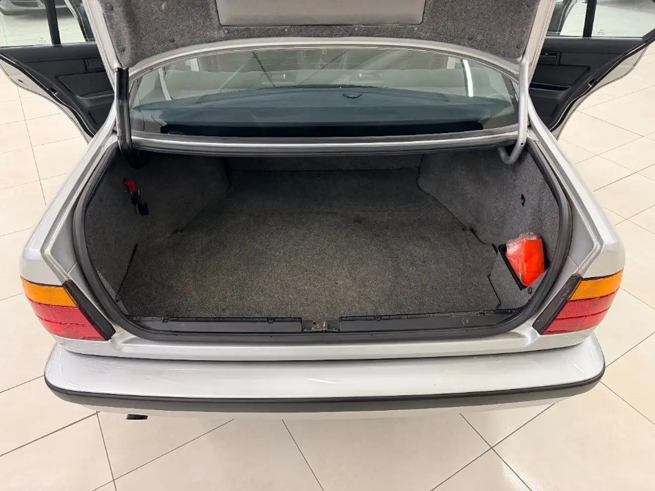 BMW 520 i 24V cat, foto 11