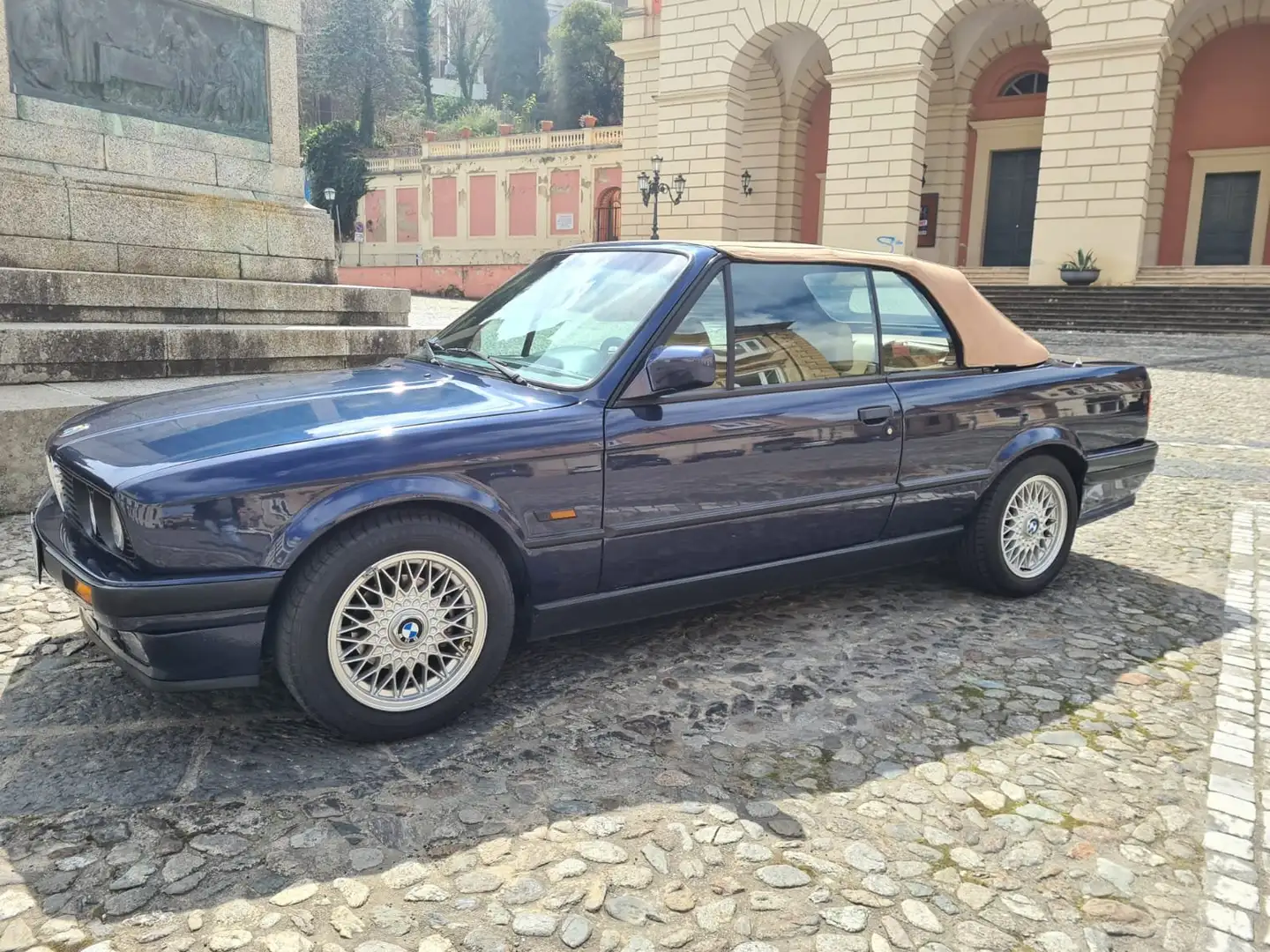 BMW 325 325i Cabrio c/abs Blau - 2