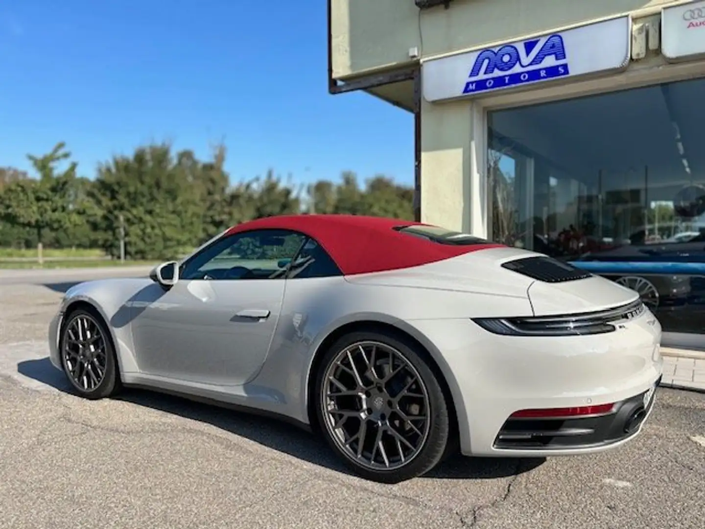 Porsche 911 Carrera 992 Cabrio SUBENTRO LEASING Grigio - 2
