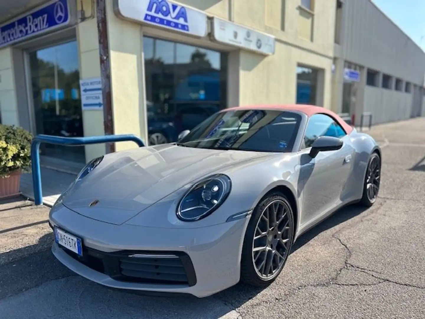 Porsche 911 Carrera 992 Cabrio SUBENTRO LEASING Grigio - 1