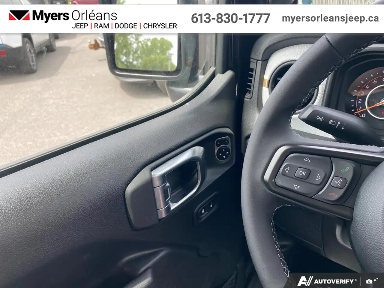 Jeep Gladiator снимка Jeep Gladiator