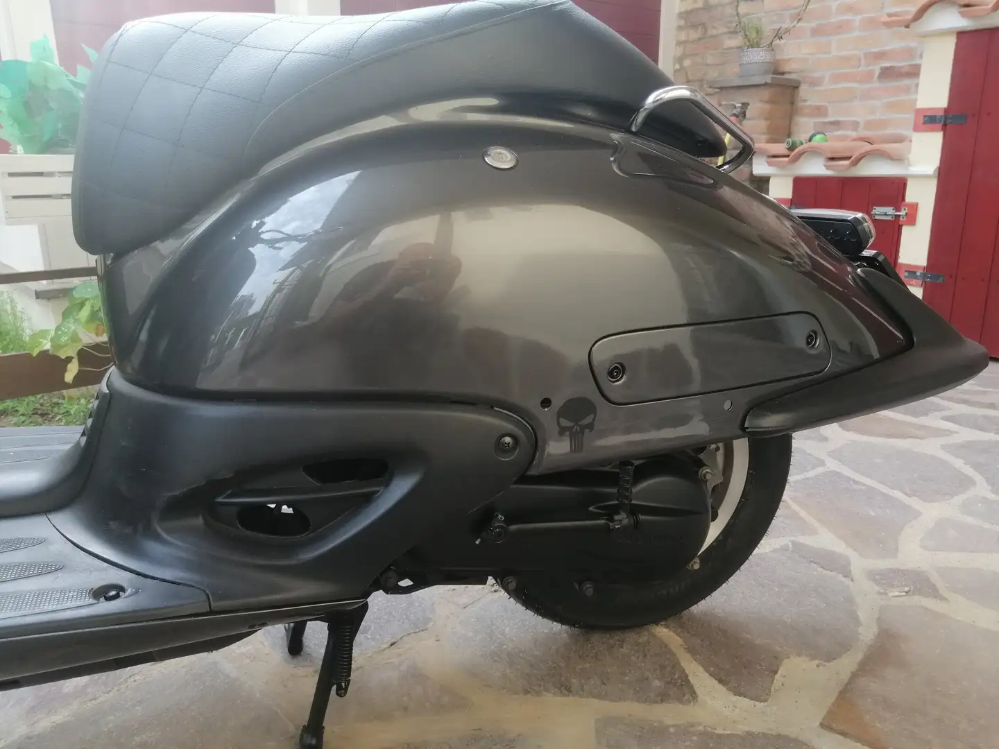 Honda Shadow 50 Marrone - 2