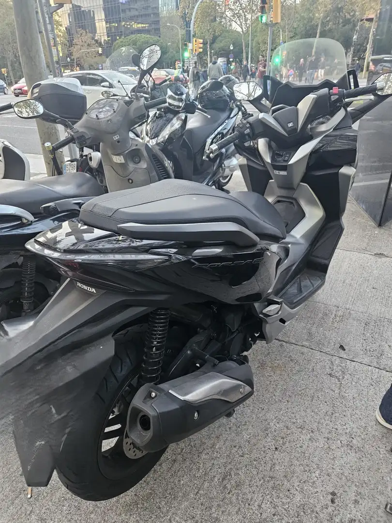 Honda Forza 300 NSS Negro - 2