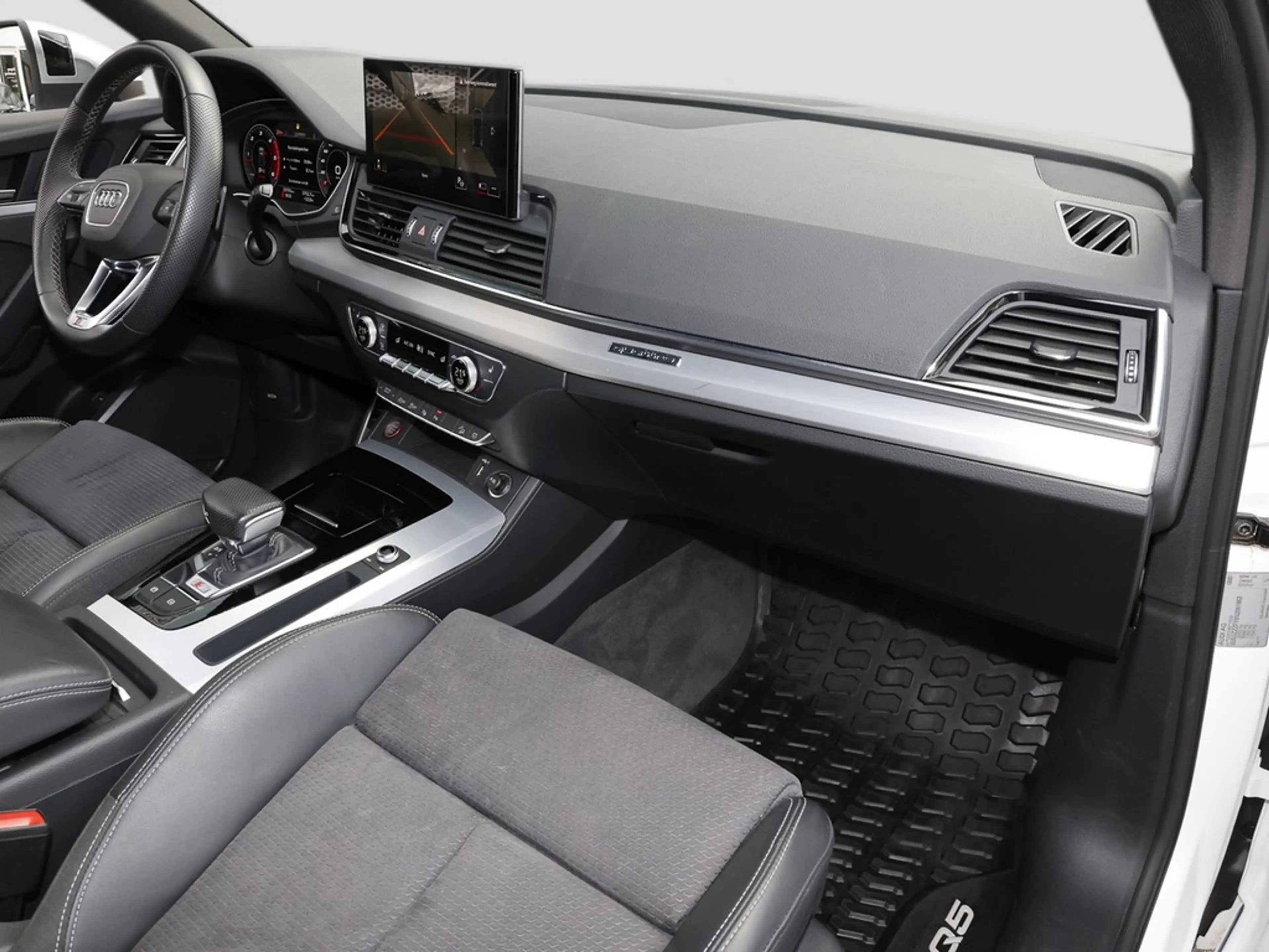 Audi SQ5 3.0 TDI Matrix ACC AHK Umgebungskamera — photo 14