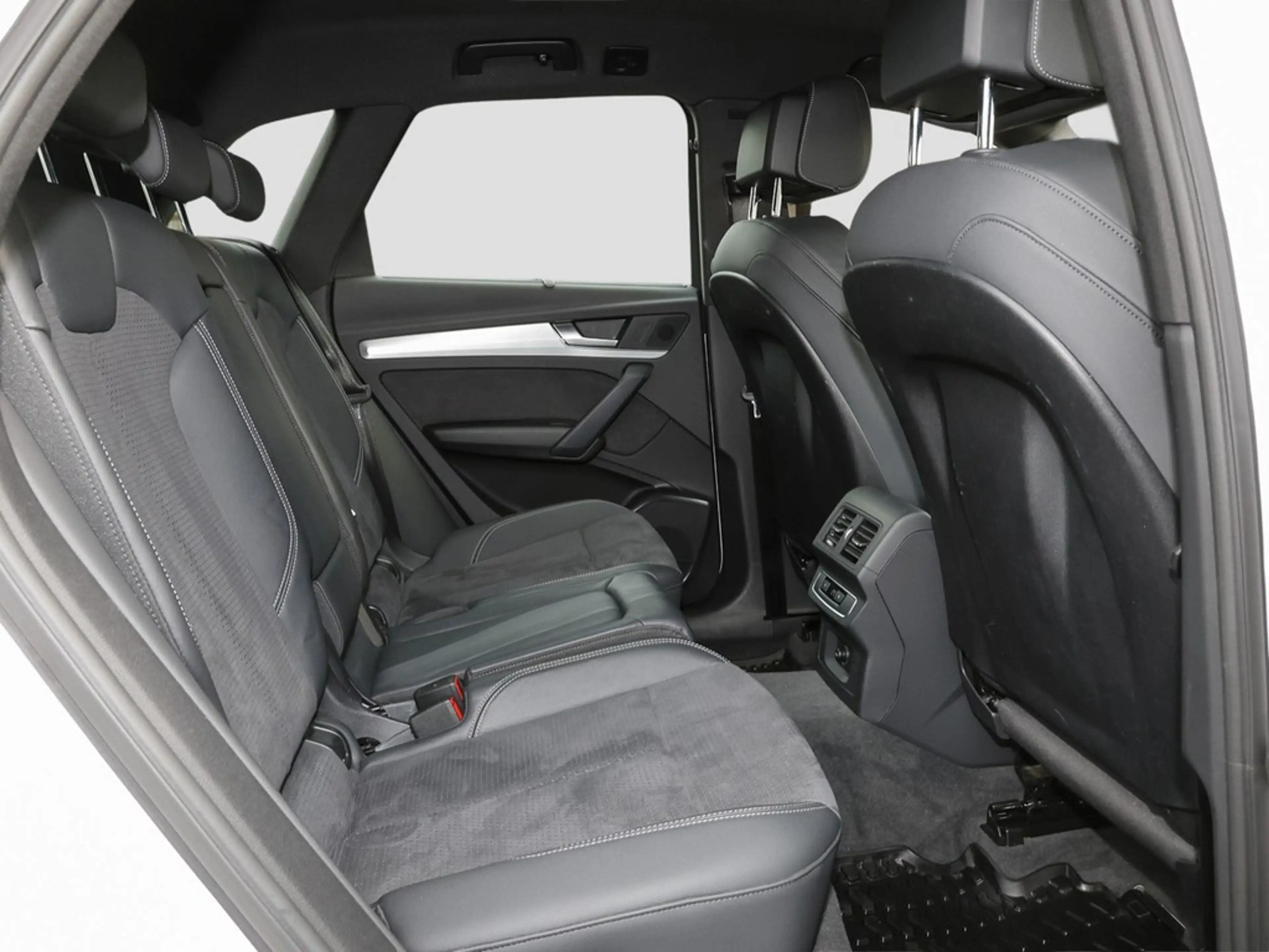 Audi SQ5 3.0 TDI Matrix ACC AHK Umgebungskamera — photo 10