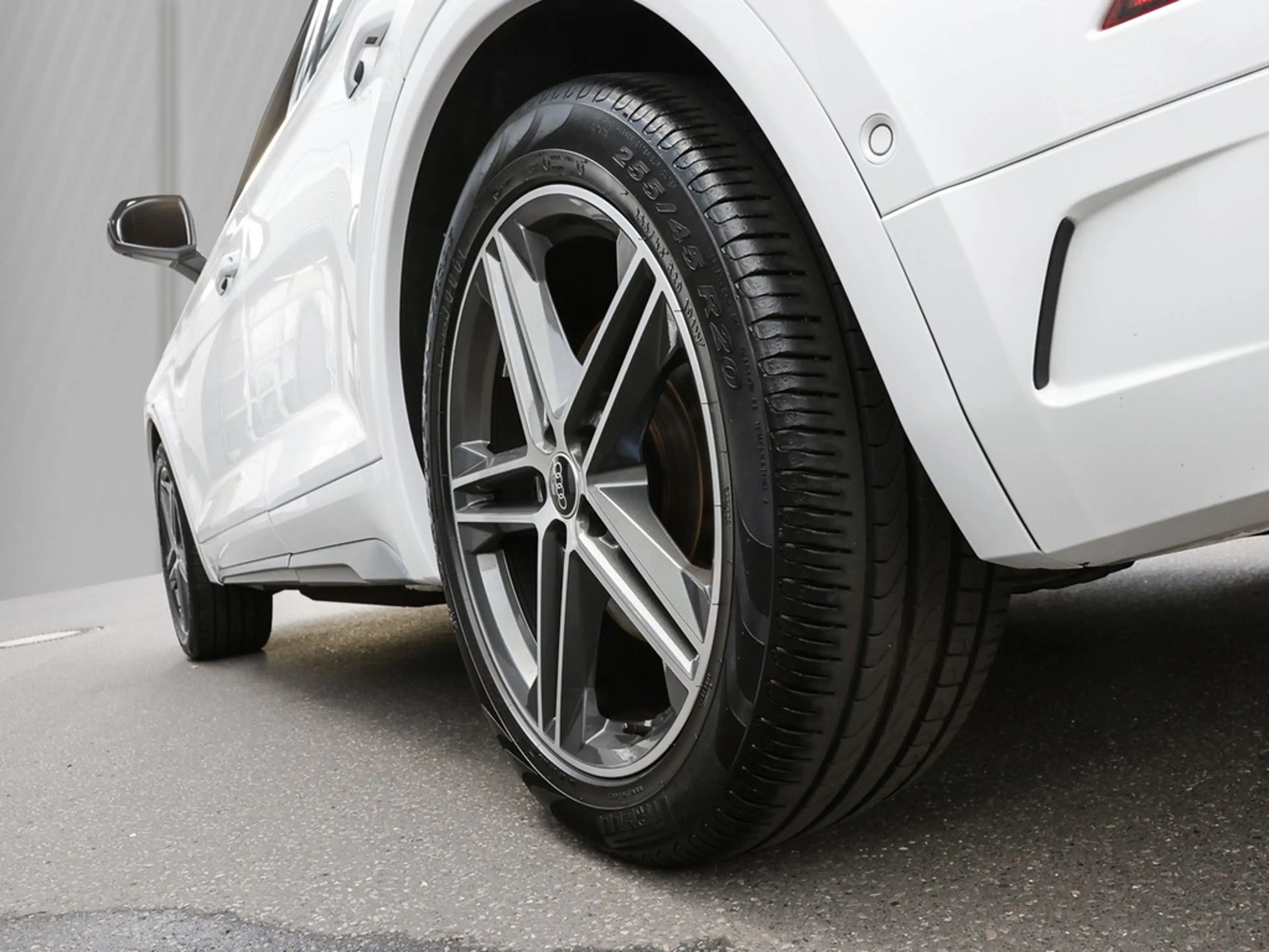 Audi SQ5 3.0 TDI Matrix ACC AHK Umgebungskamera — photo 8