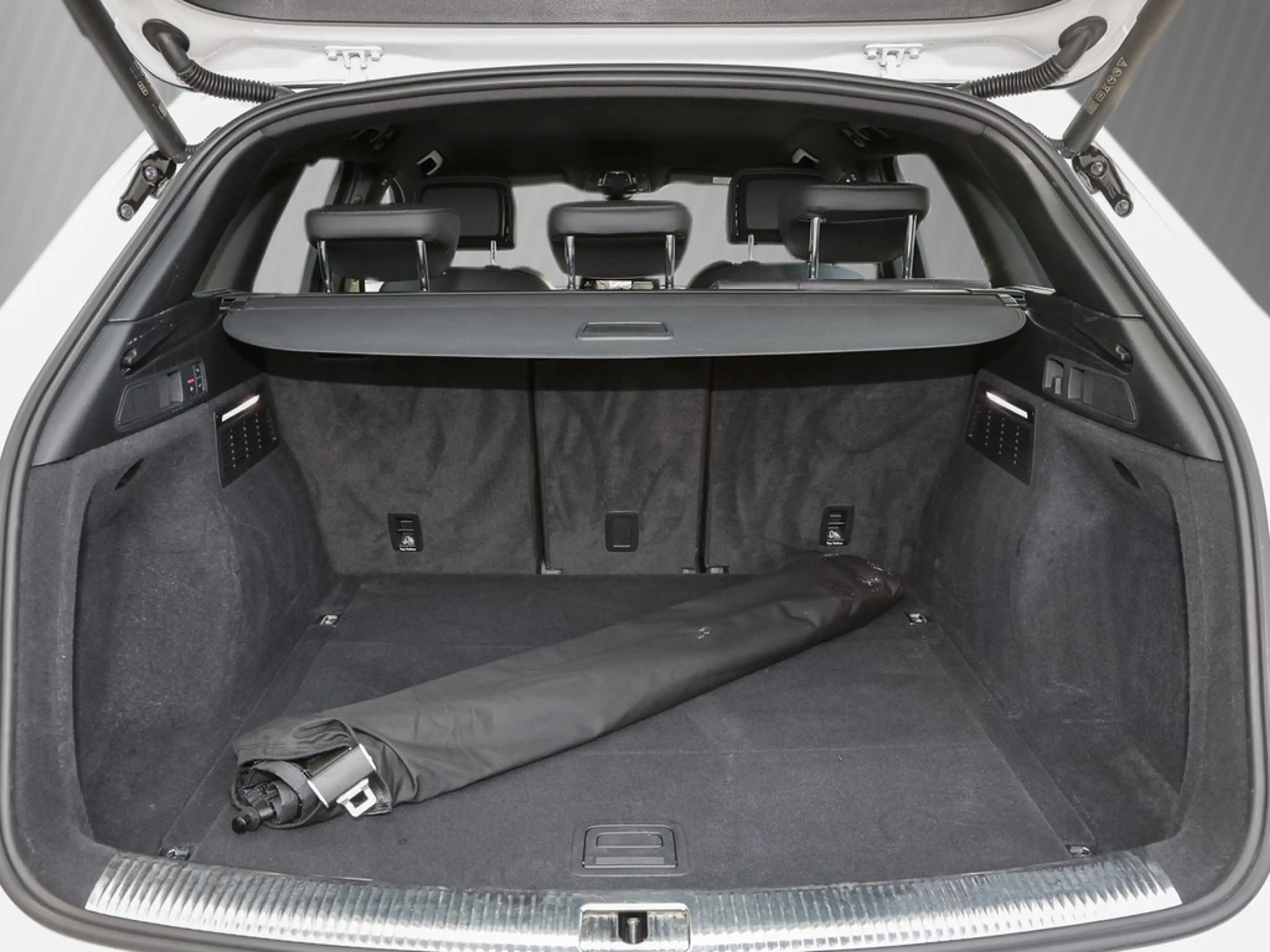 Audi SQ5 3.0 TDI Matrix ACC AHK Umgebungskamera — photo 12