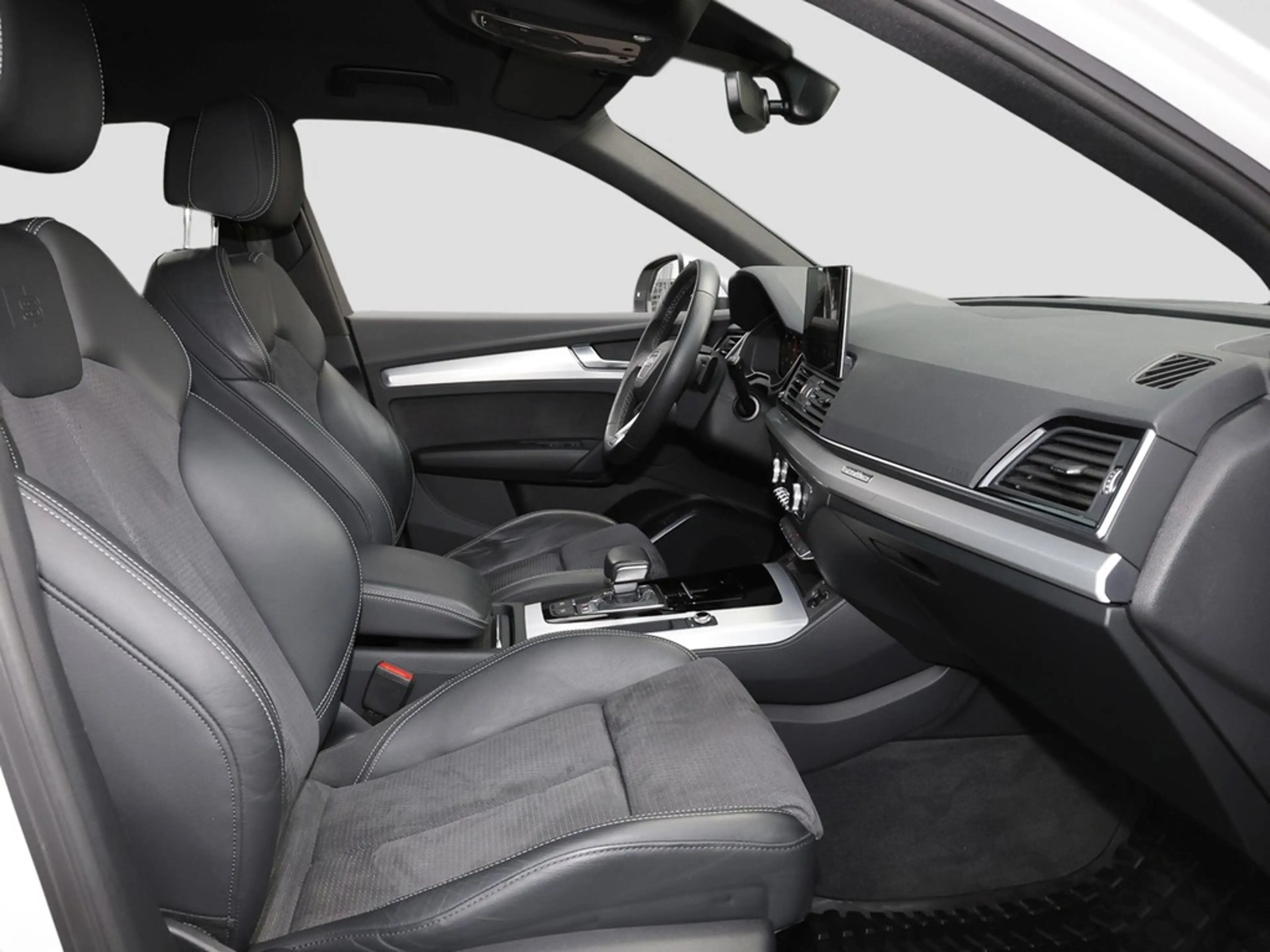 Audi SQ5 3.0 TDI Matrix ACC AHK Umgebungskamera — photo 11