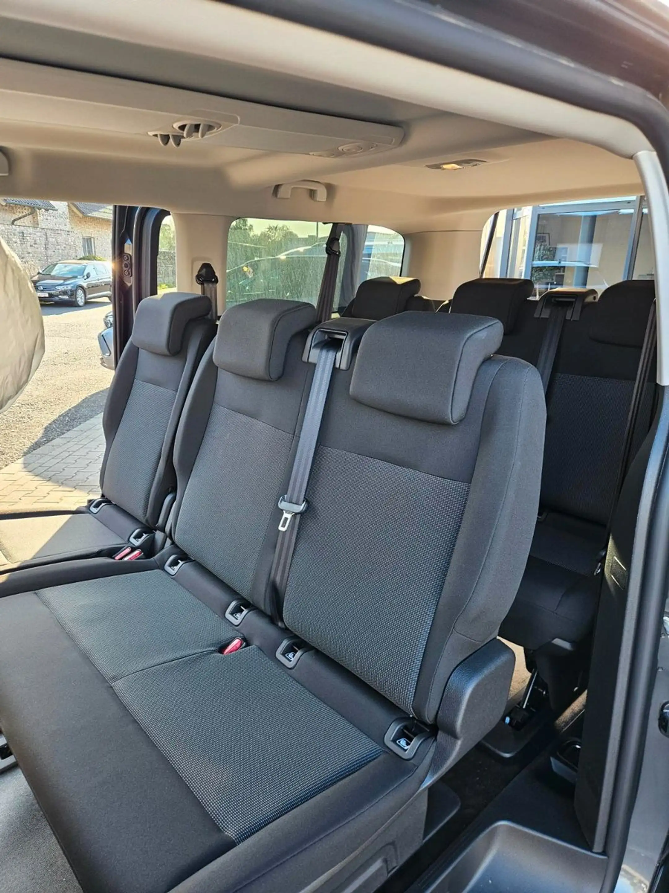 Opel Zafira Life Edition XL — photo 10