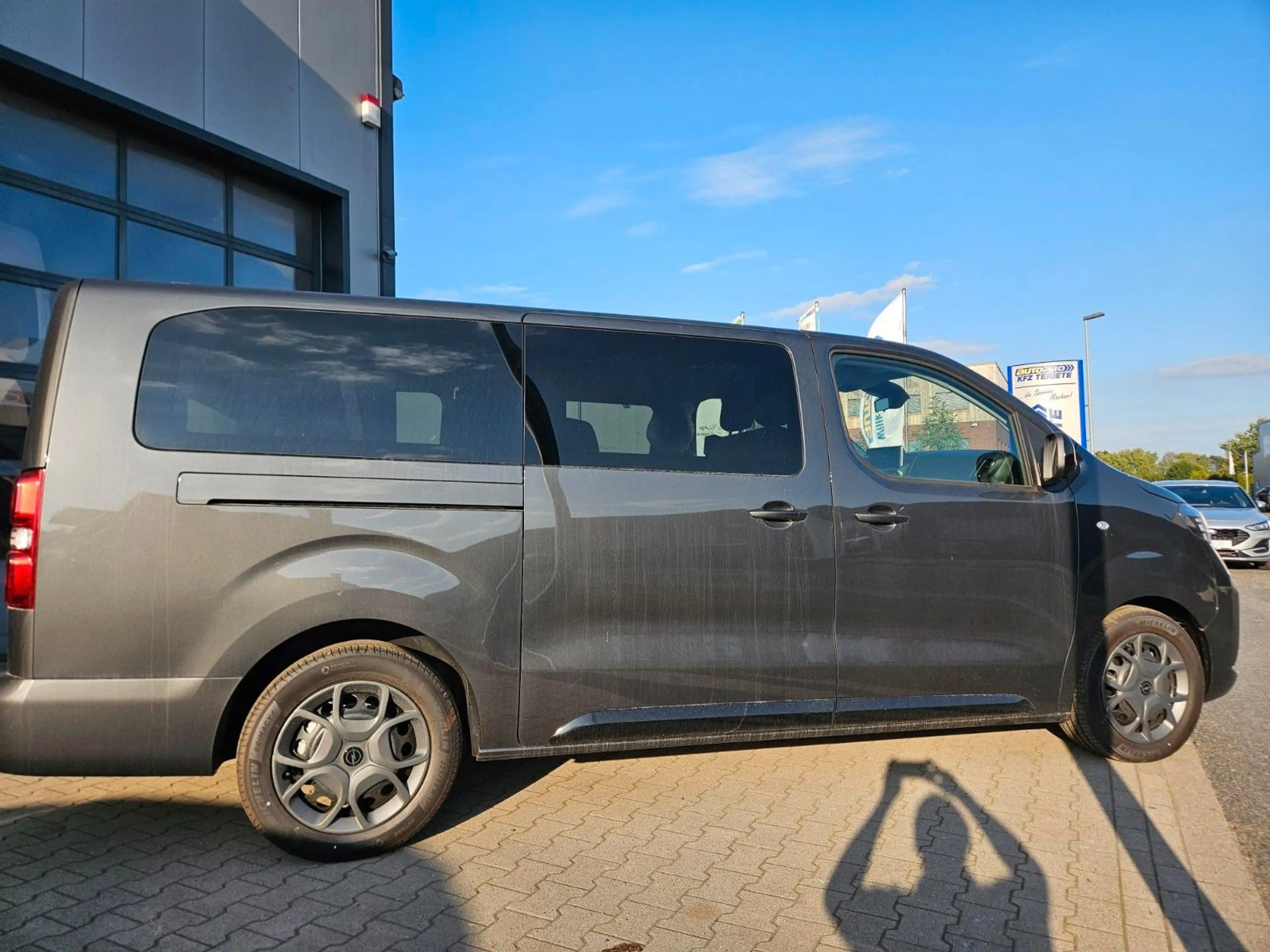 Opel Zafira Life Edition XL — photo 7