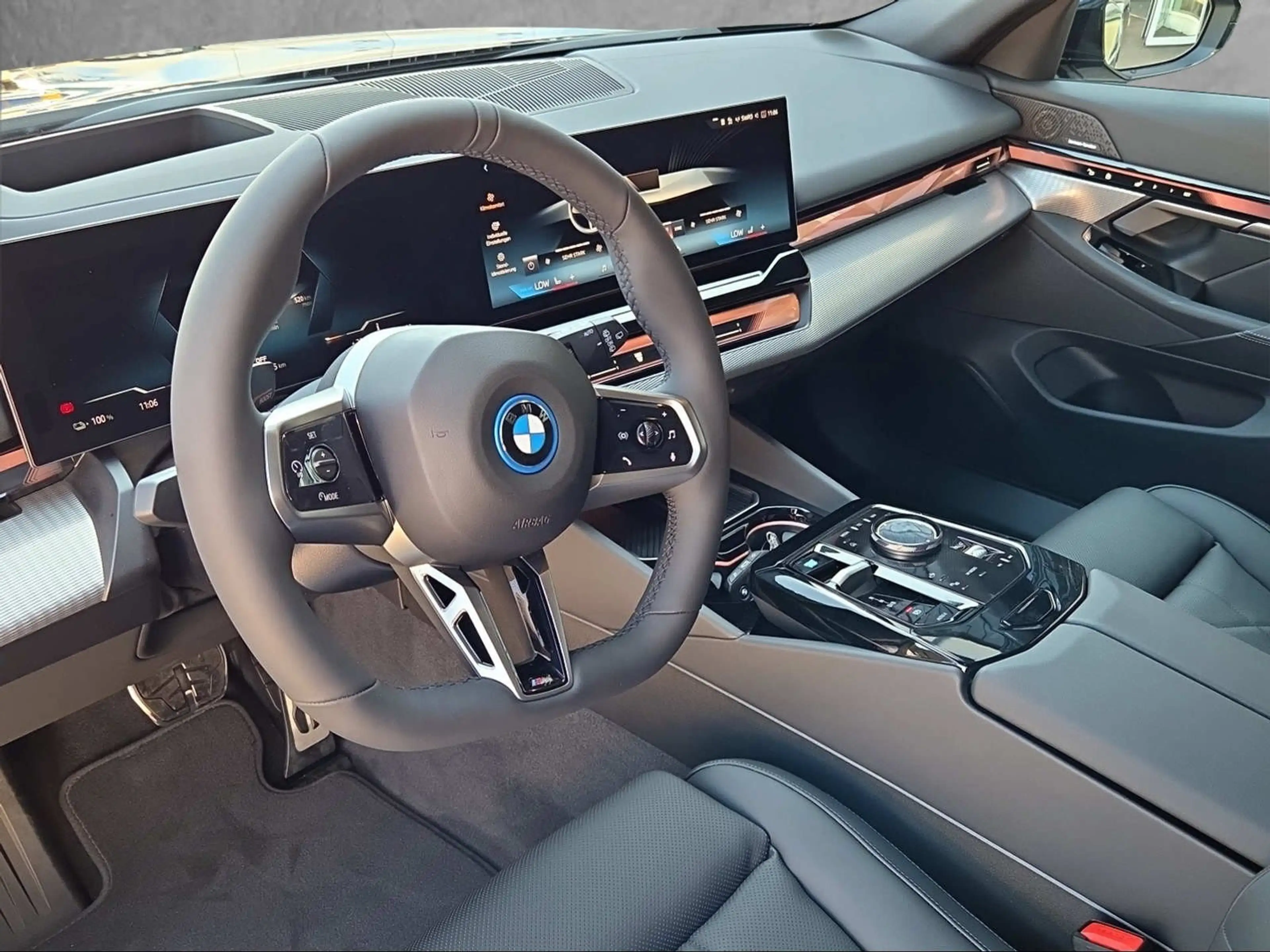 BMW i5 xDrive40 Touring / M Sportpaket / UPE 93.840€ — photo 6