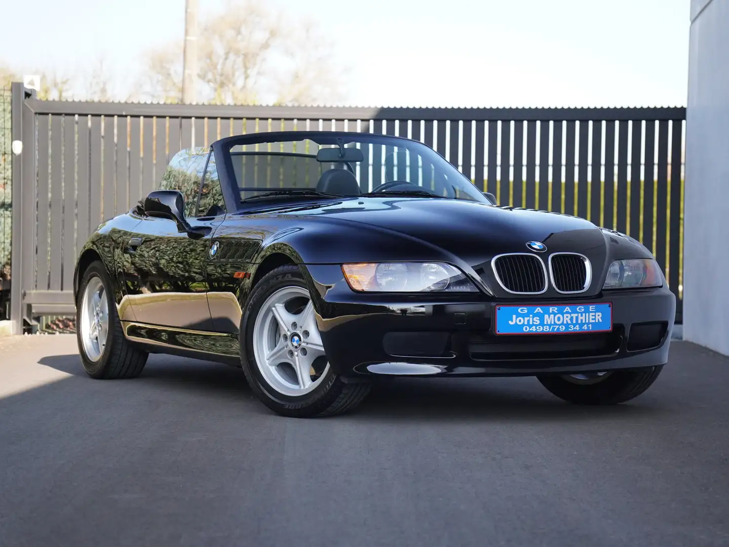 BMW Z3 NEW CONDITION / ONLY 6080 / FIRST OWNER / ORIGINAL Noir - 1