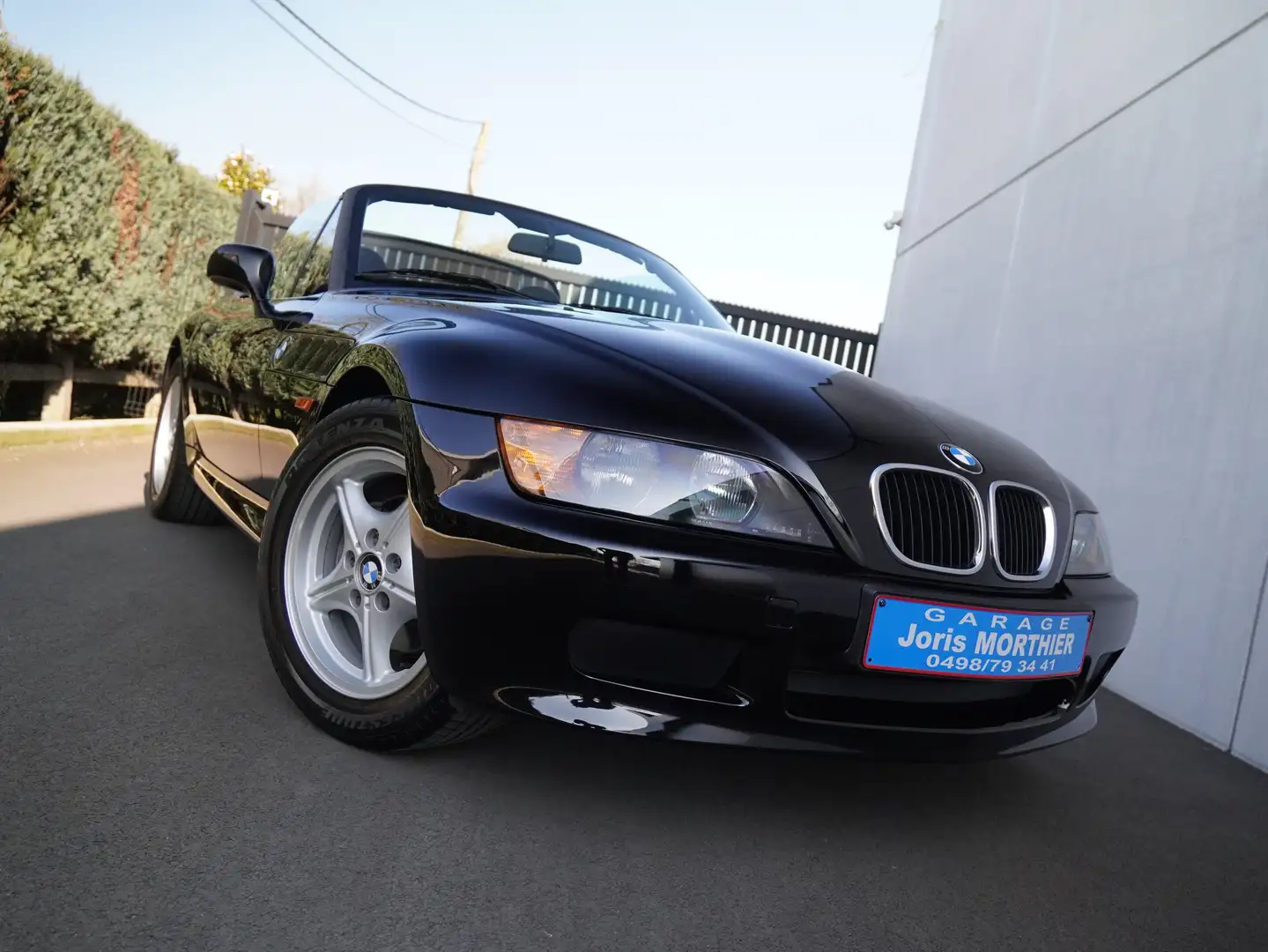 BMW Z3 NEW CONDITION / ONLY 6080 / FIRST OWNER / ORIGINAL Noir - 2