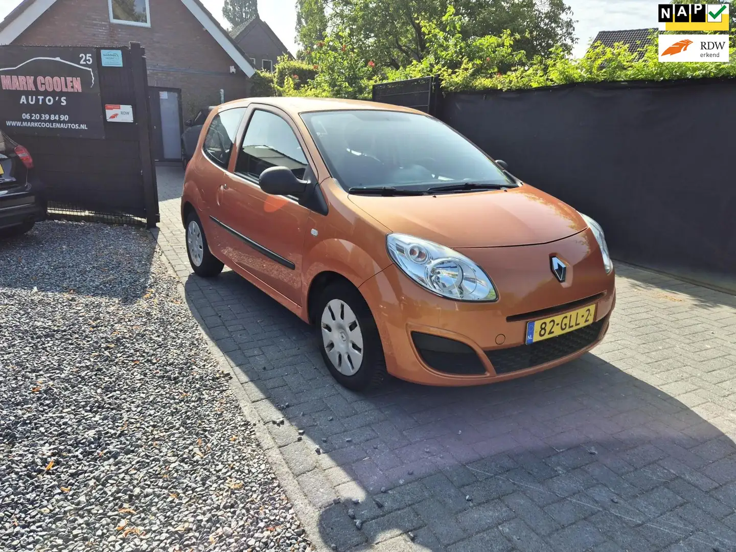 Renault Twingo 1.2 Authentique Airco Oranje - 1