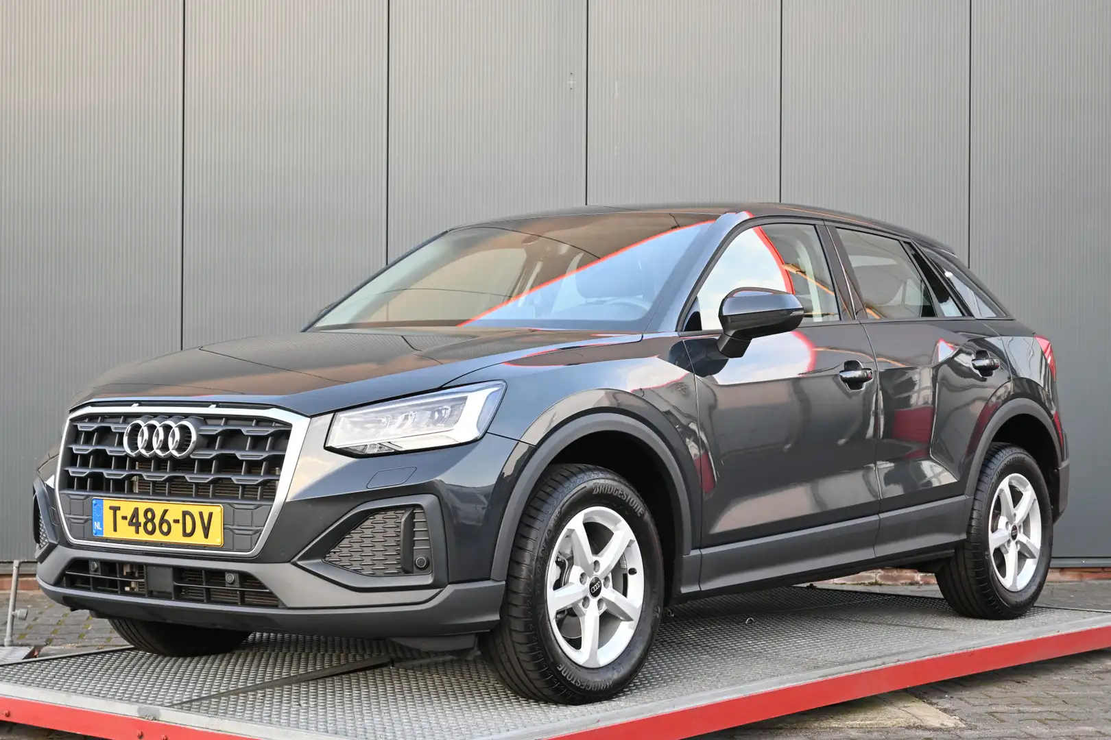 Audi Q2 30 TFSI Pro Line camera Gris - 1