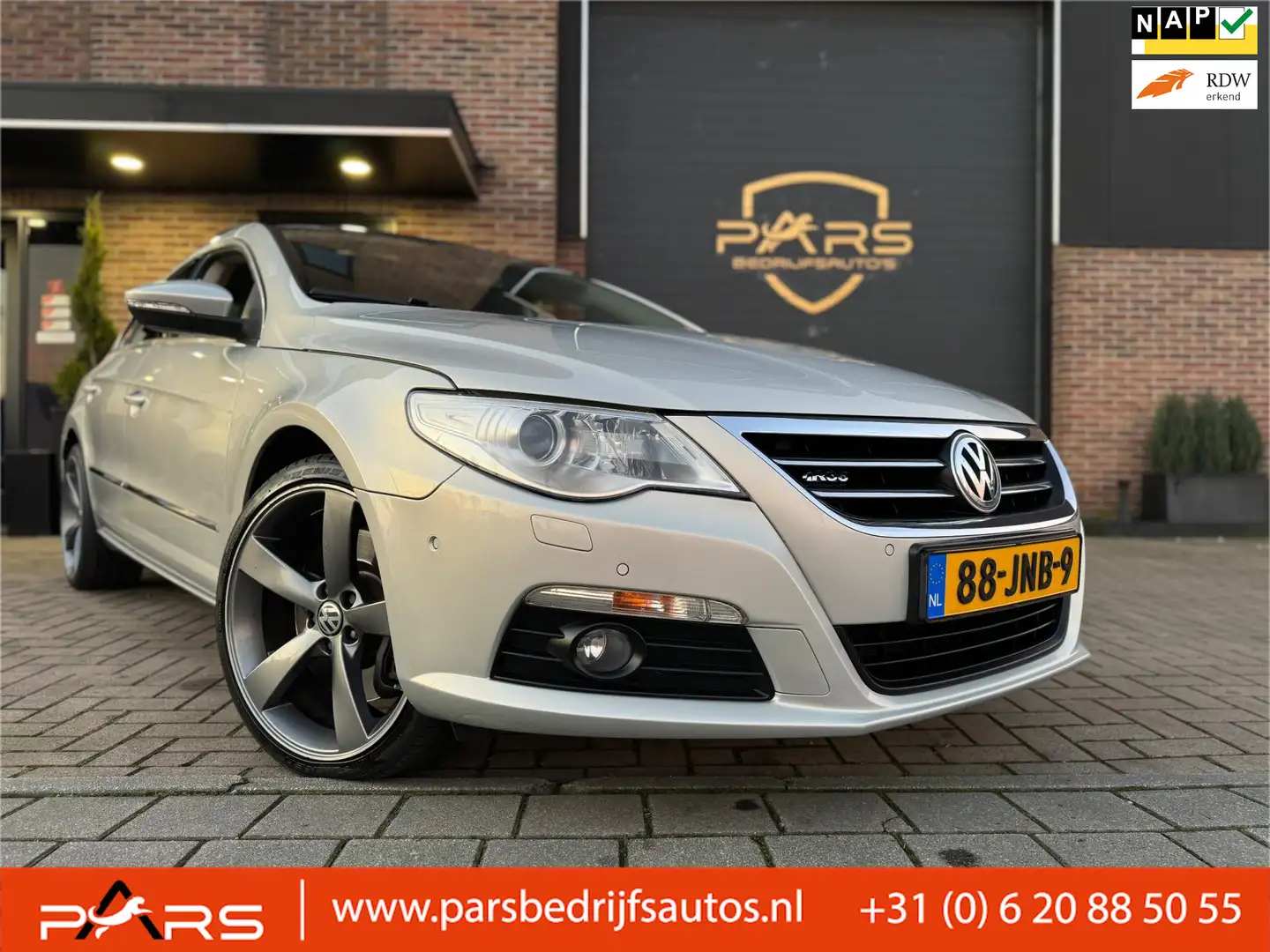 Volkswagen Passat CC R36 3.6 V6 FSI 4Motion 4p. 300PK ZEER NETTE!!! Gris - 1