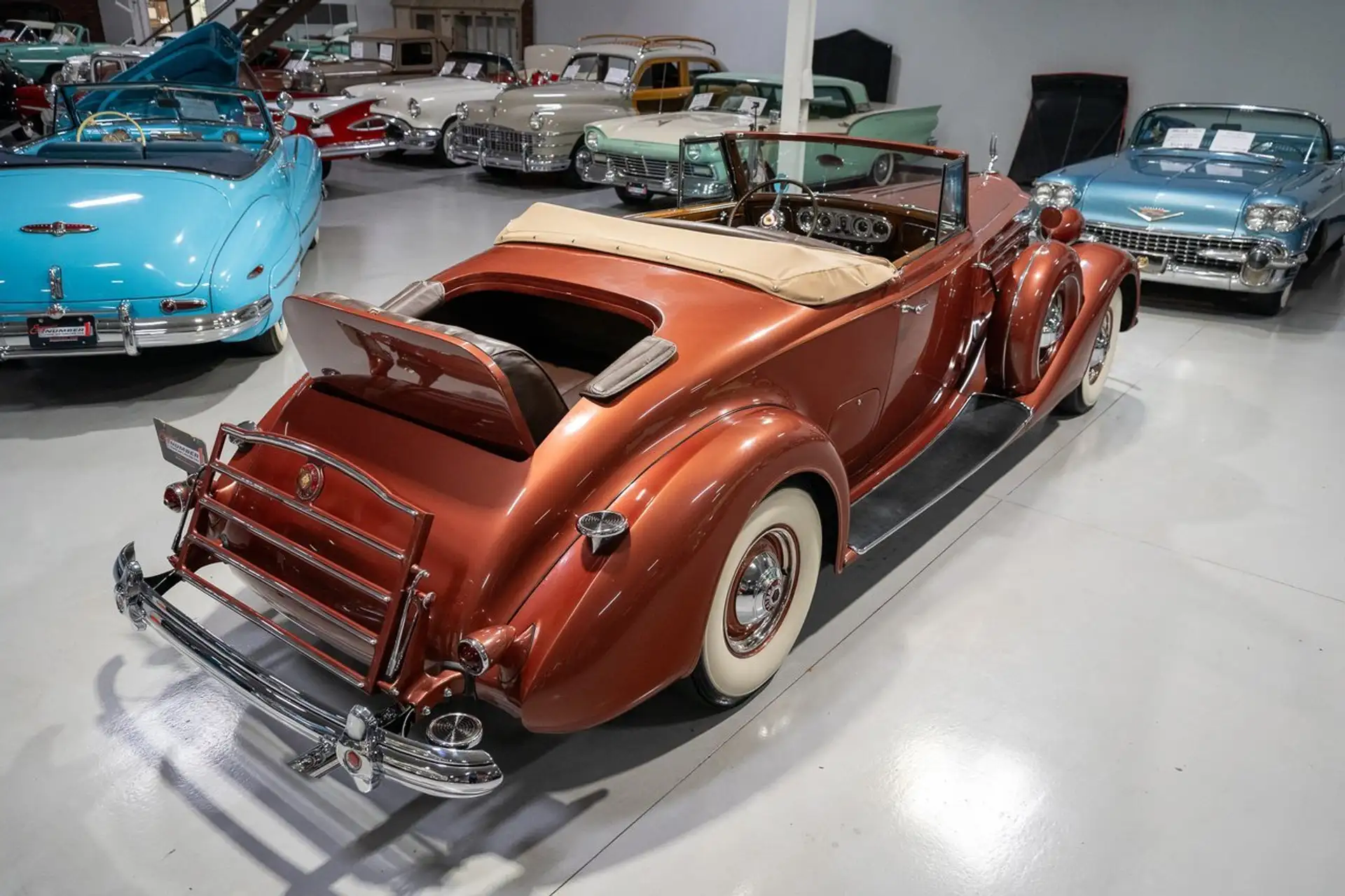 Oldtimer Packard Twelve 1937 레드 사진 6